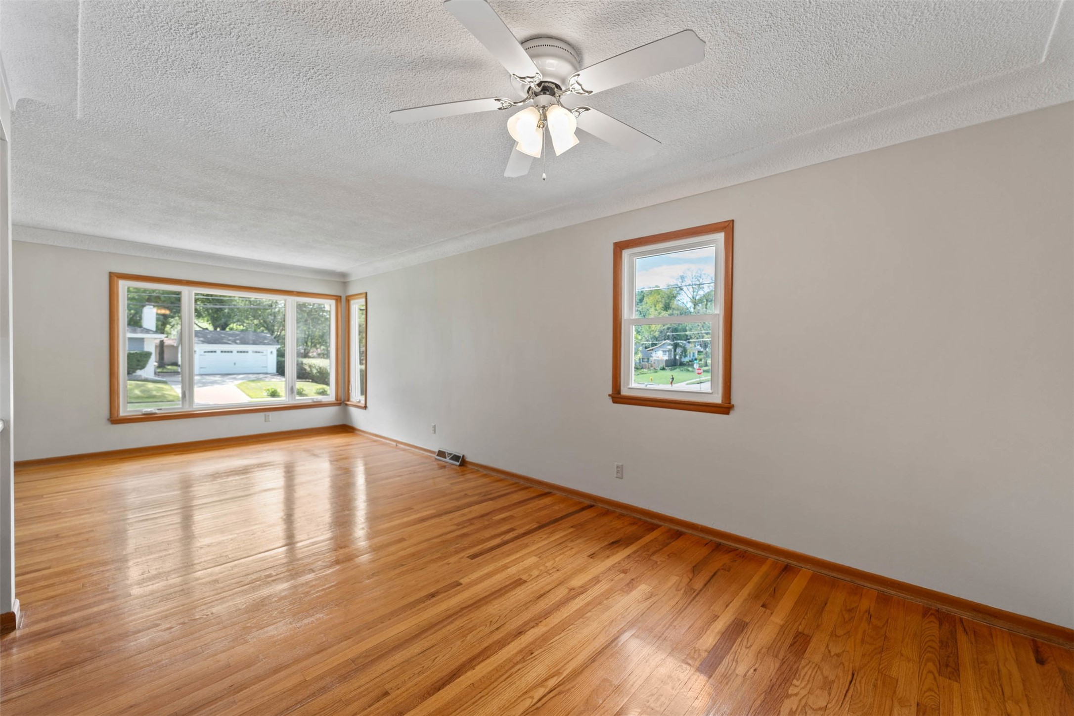 6501 Airline Avenue Property Photo 8