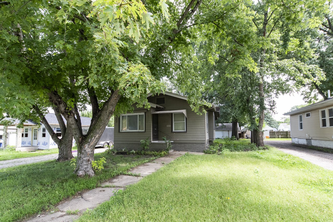 4033 2nd Avenue Property Photo 1