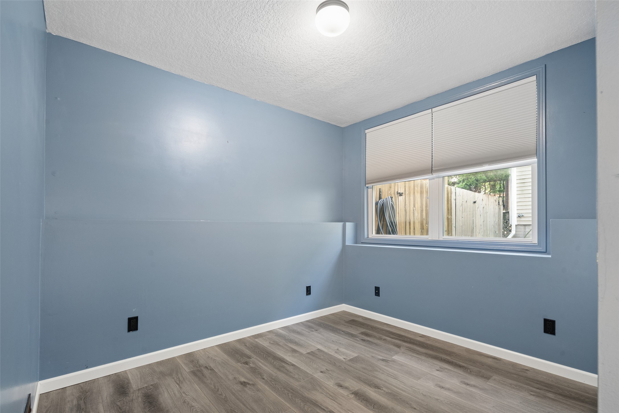 1937 Nw 157th Street Property Photo 17