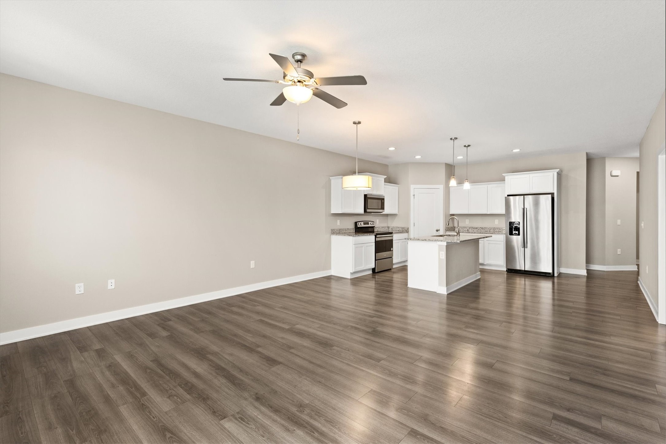 9655 Crowning Drive Property Photo 18