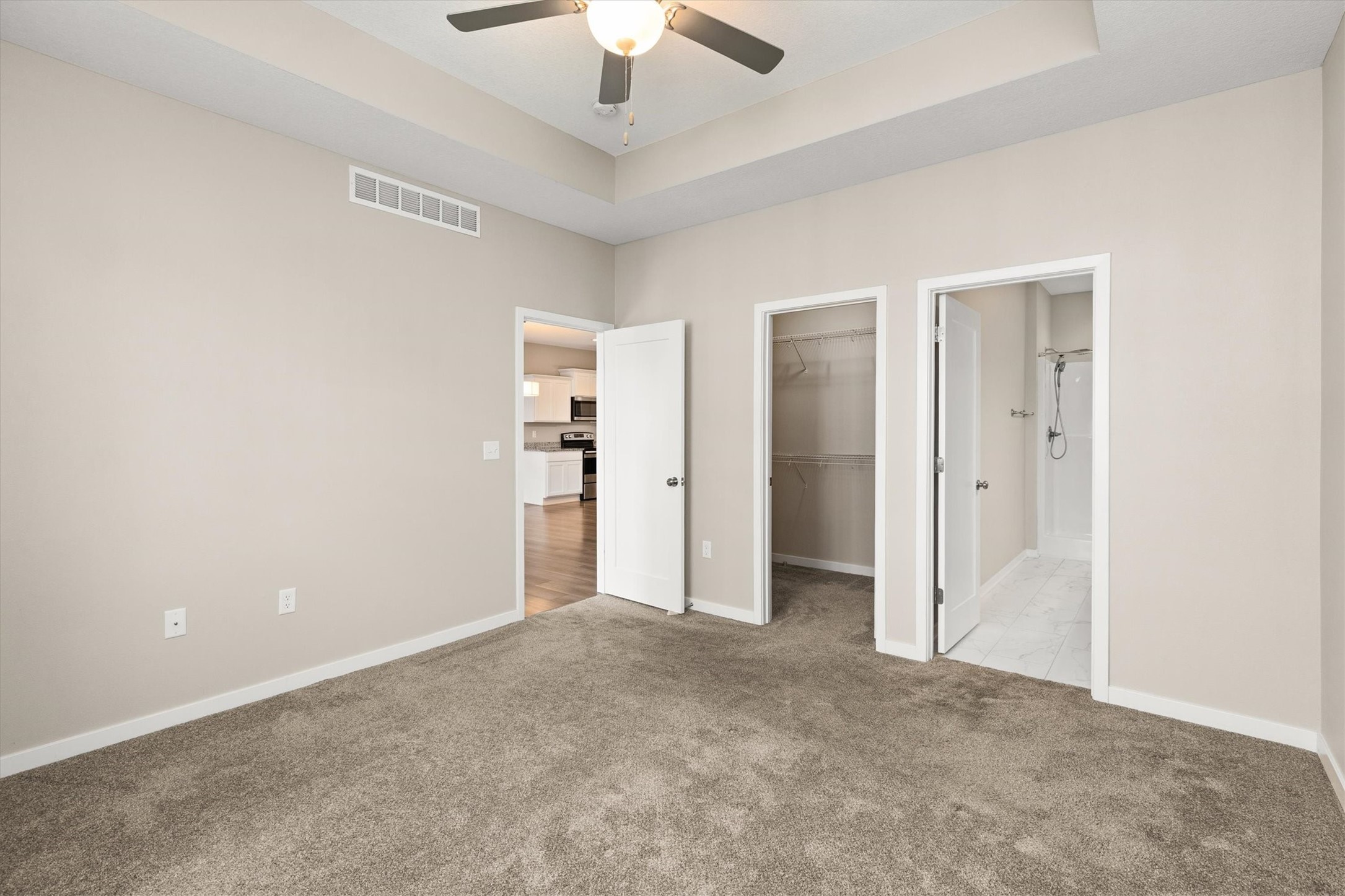 9655 Crowning Drive Property Photo 21