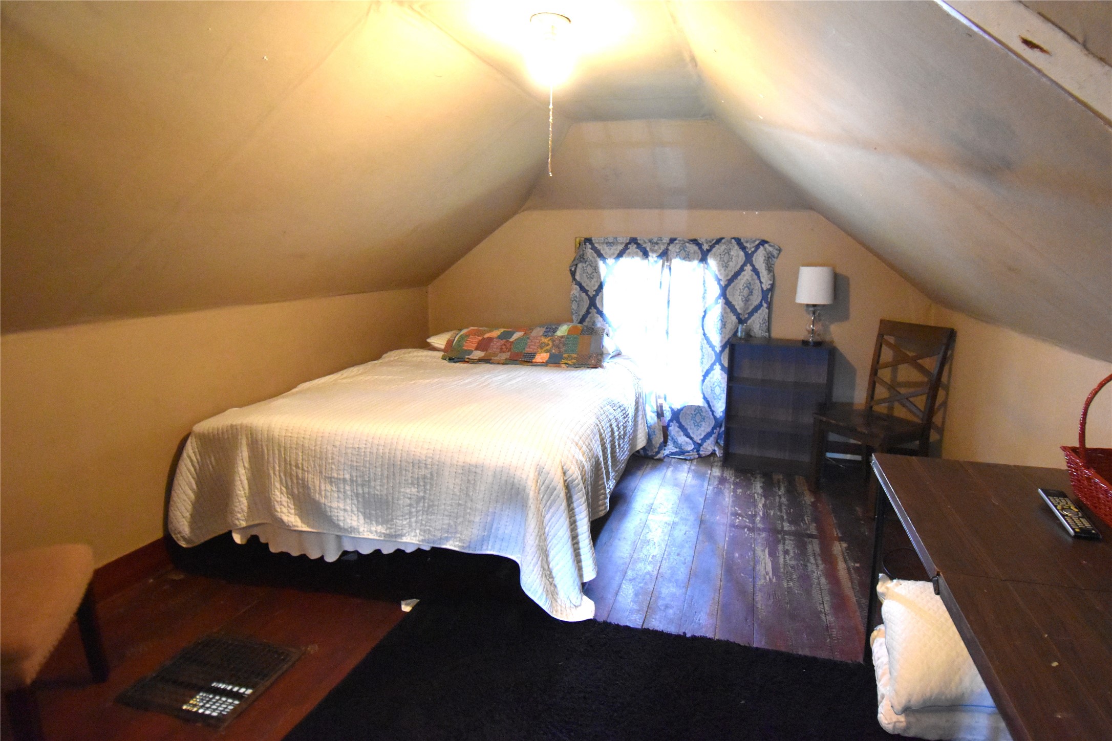 1227 Carroll Avenue Property Photo 14