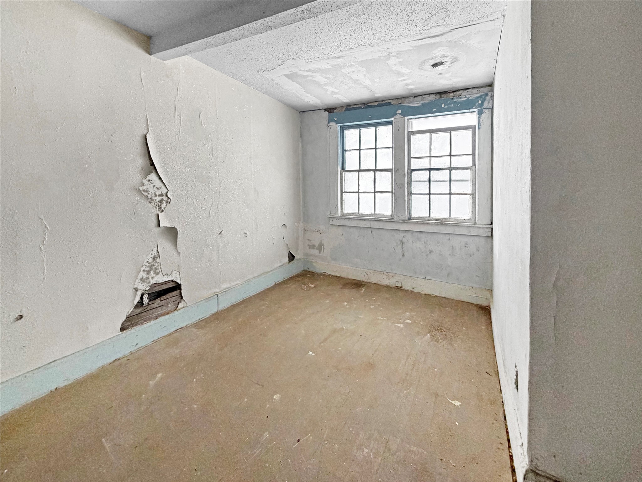 1105 Euclid Avenue Property Photo 7