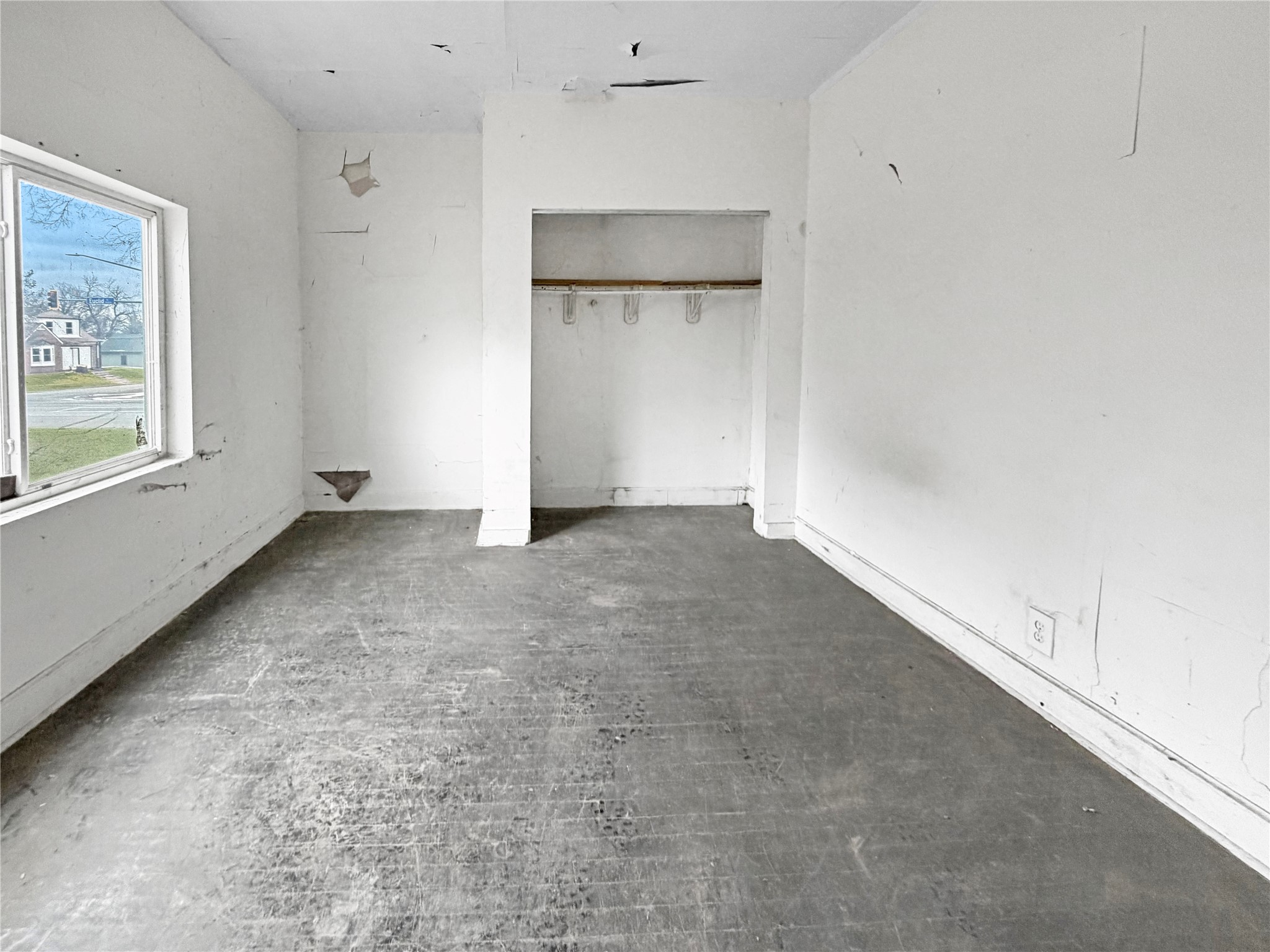 1105 Euclid Avenue Property Photo 15