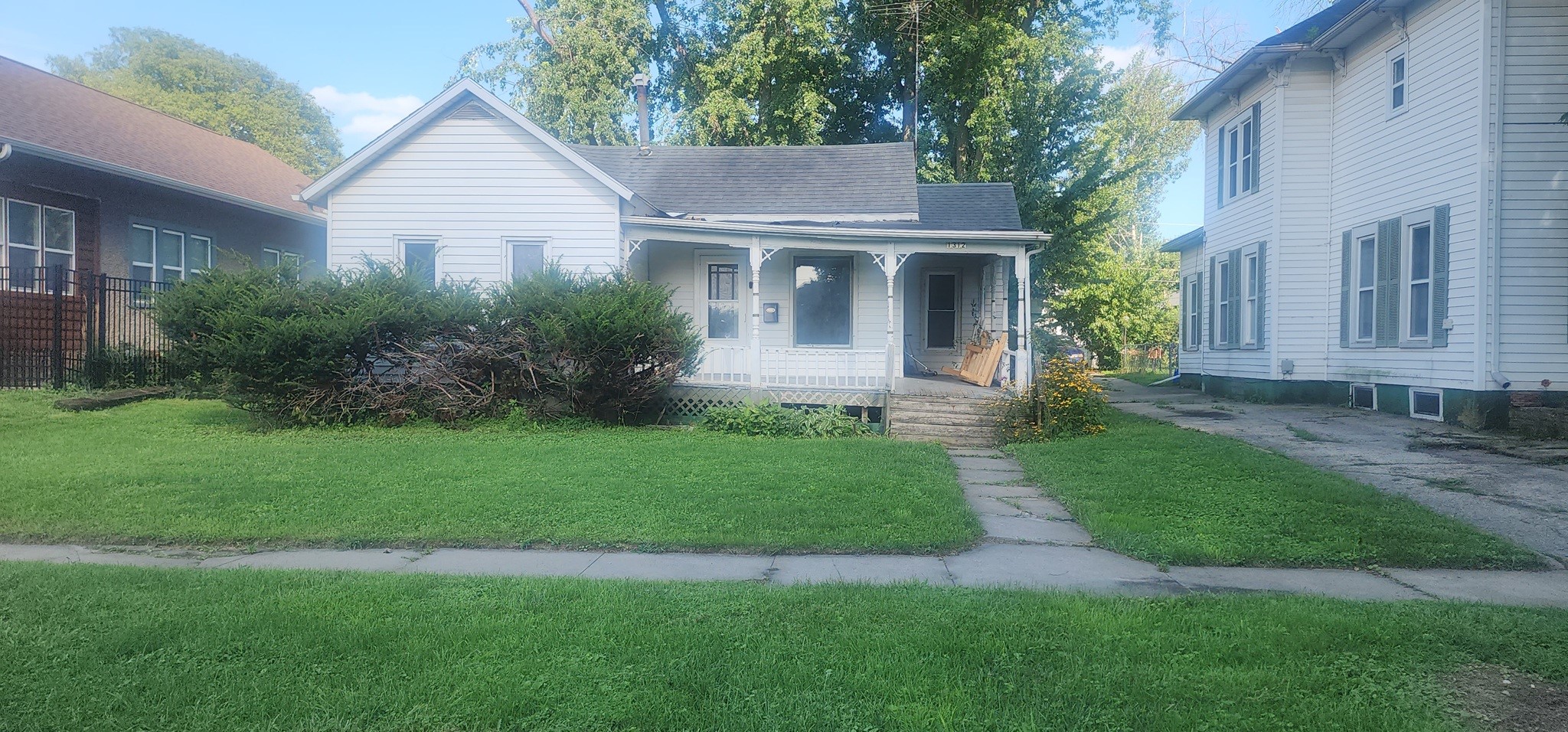 1312 6th Street Property Photo 1