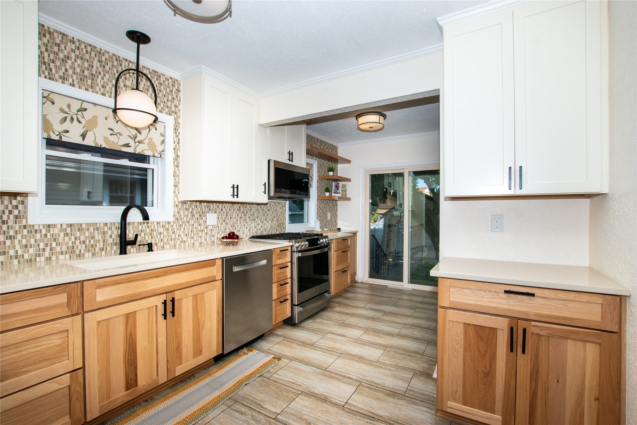 4221 Sheridan Avenue Property Photo 11