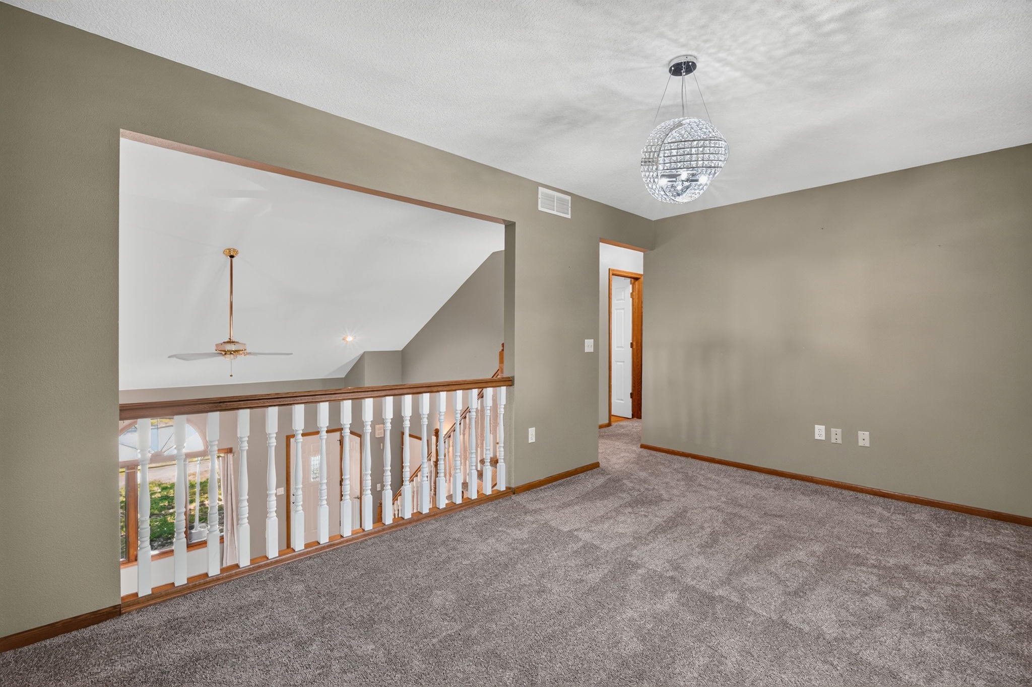 1320 E 17th Street Property Photo 19