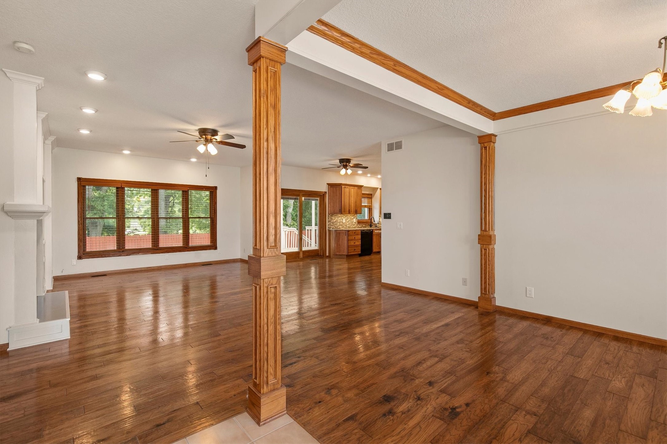 1009 Ne 28th Street Property Photo 3
