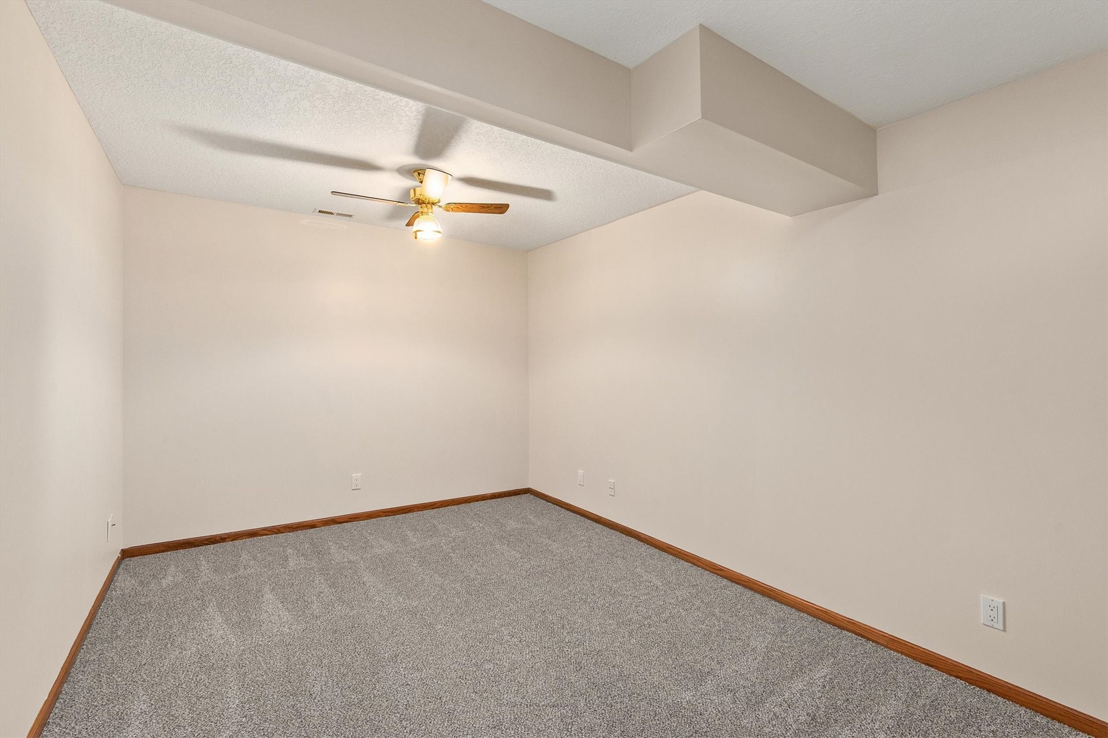 1009 Ne 28th Street Property Photo 26