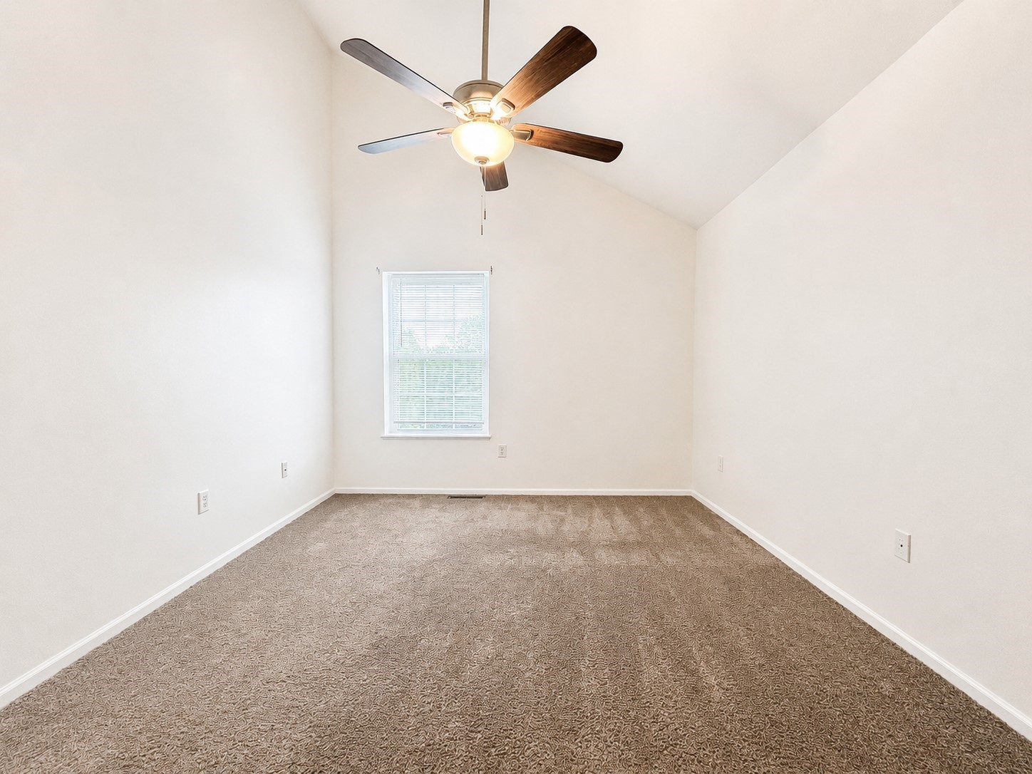 1107 Se Village View Lane Property Photo 7