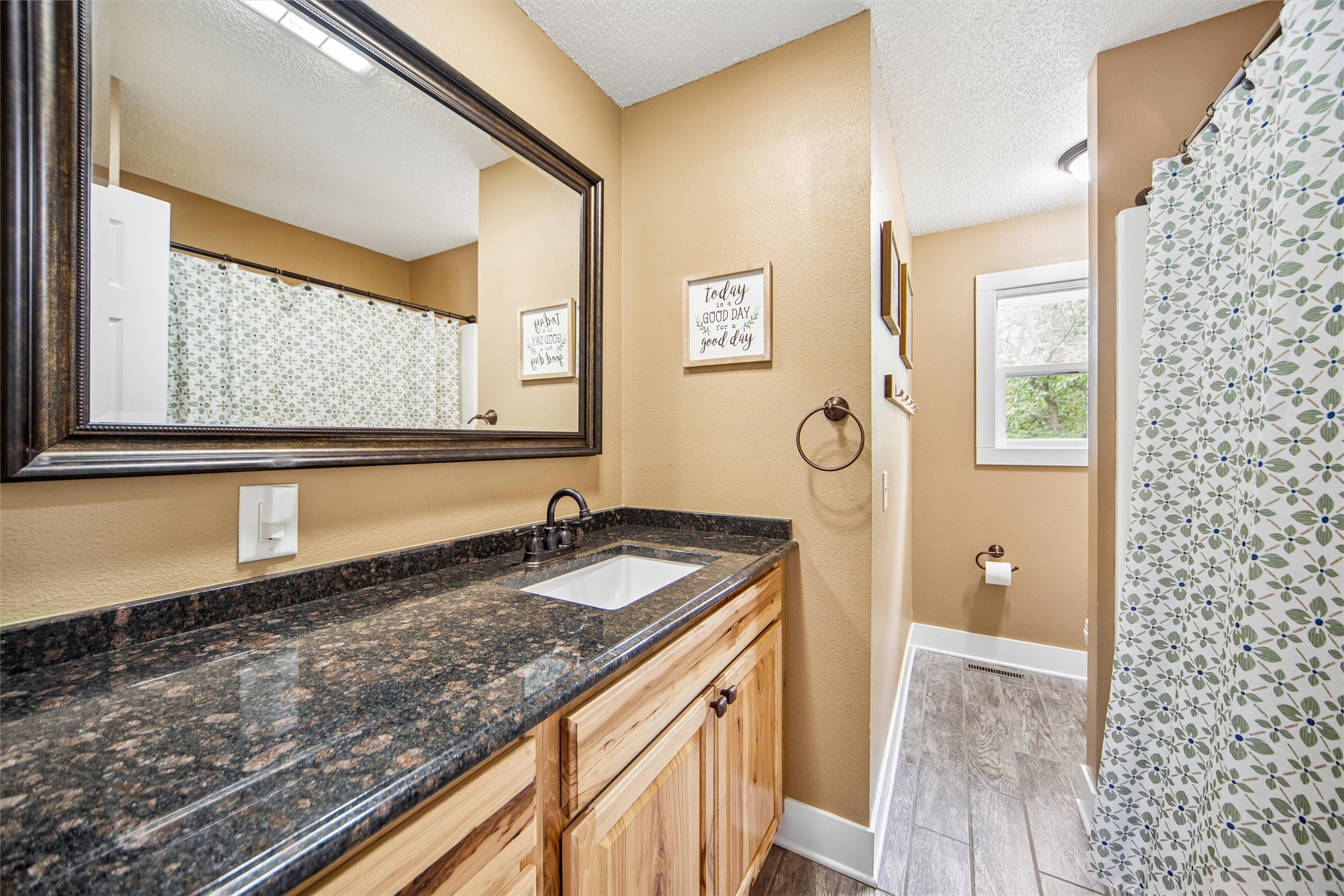 22202 Highway 69 None Property Photo 17