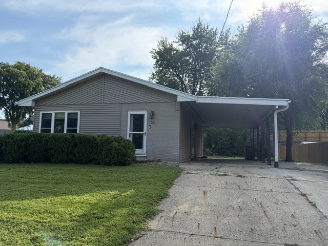 704 Lane Avenue Property Photo 2