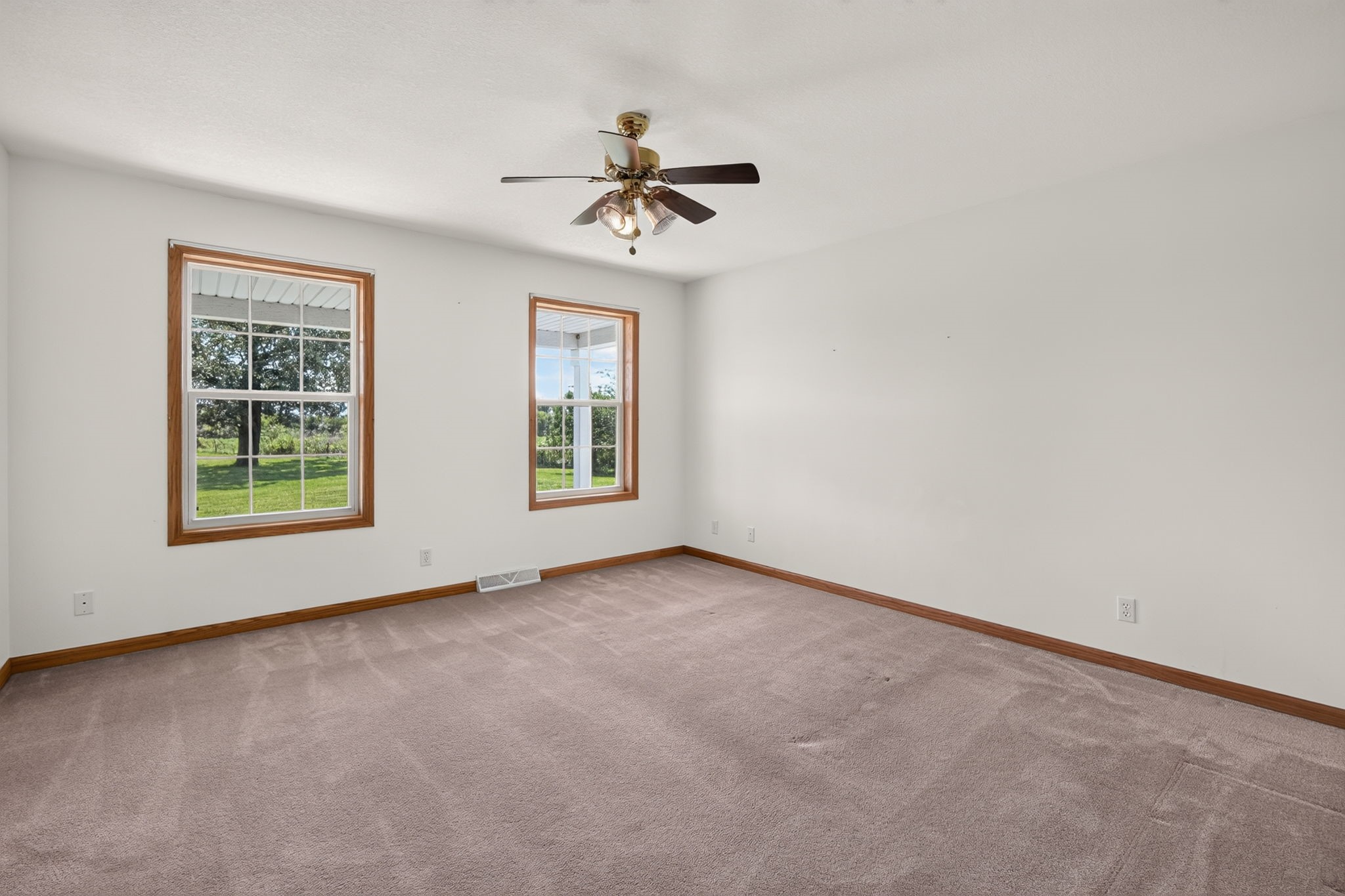 55791 260th Avenue Property Photo 13