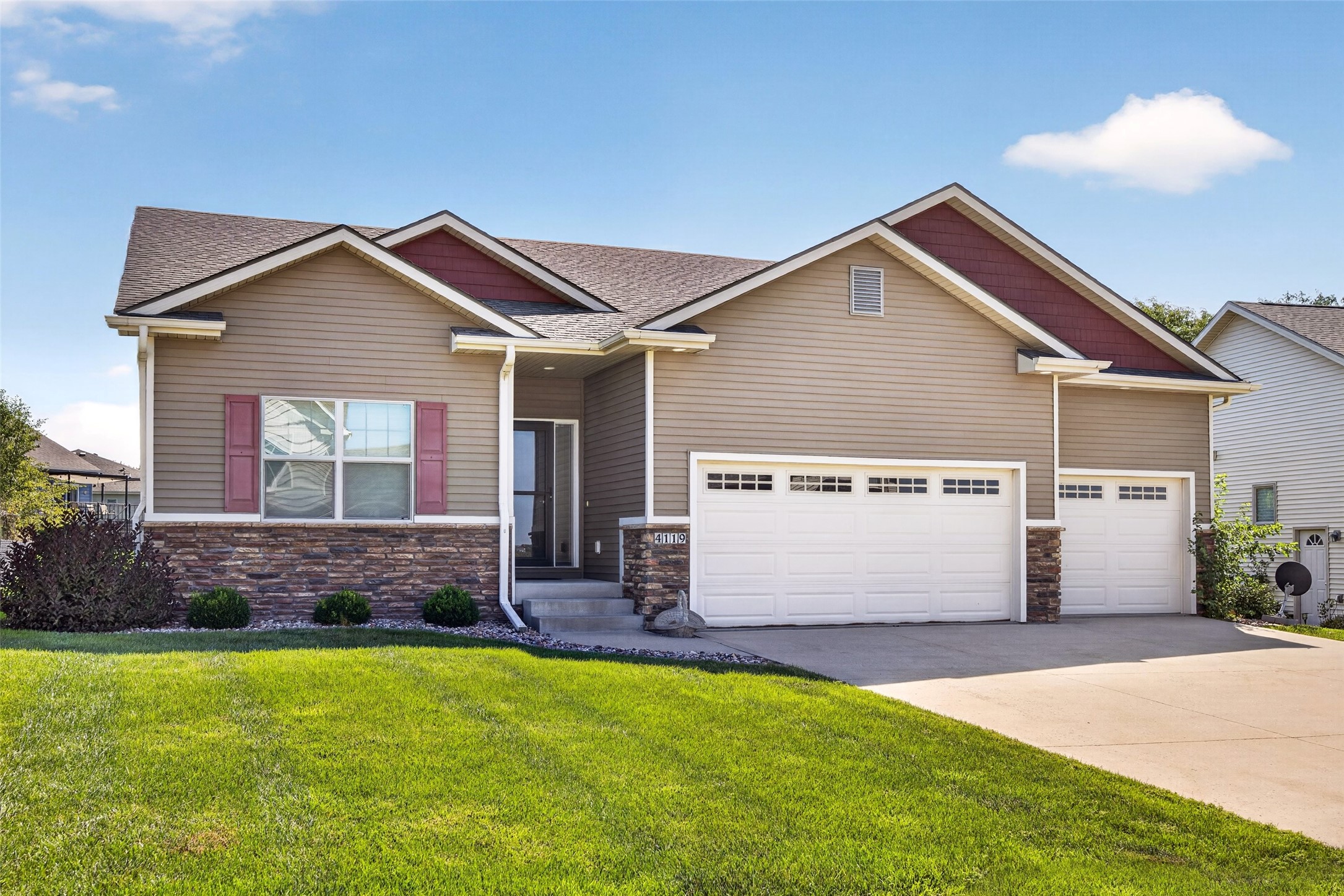 4119 145th Street Property Photo 1