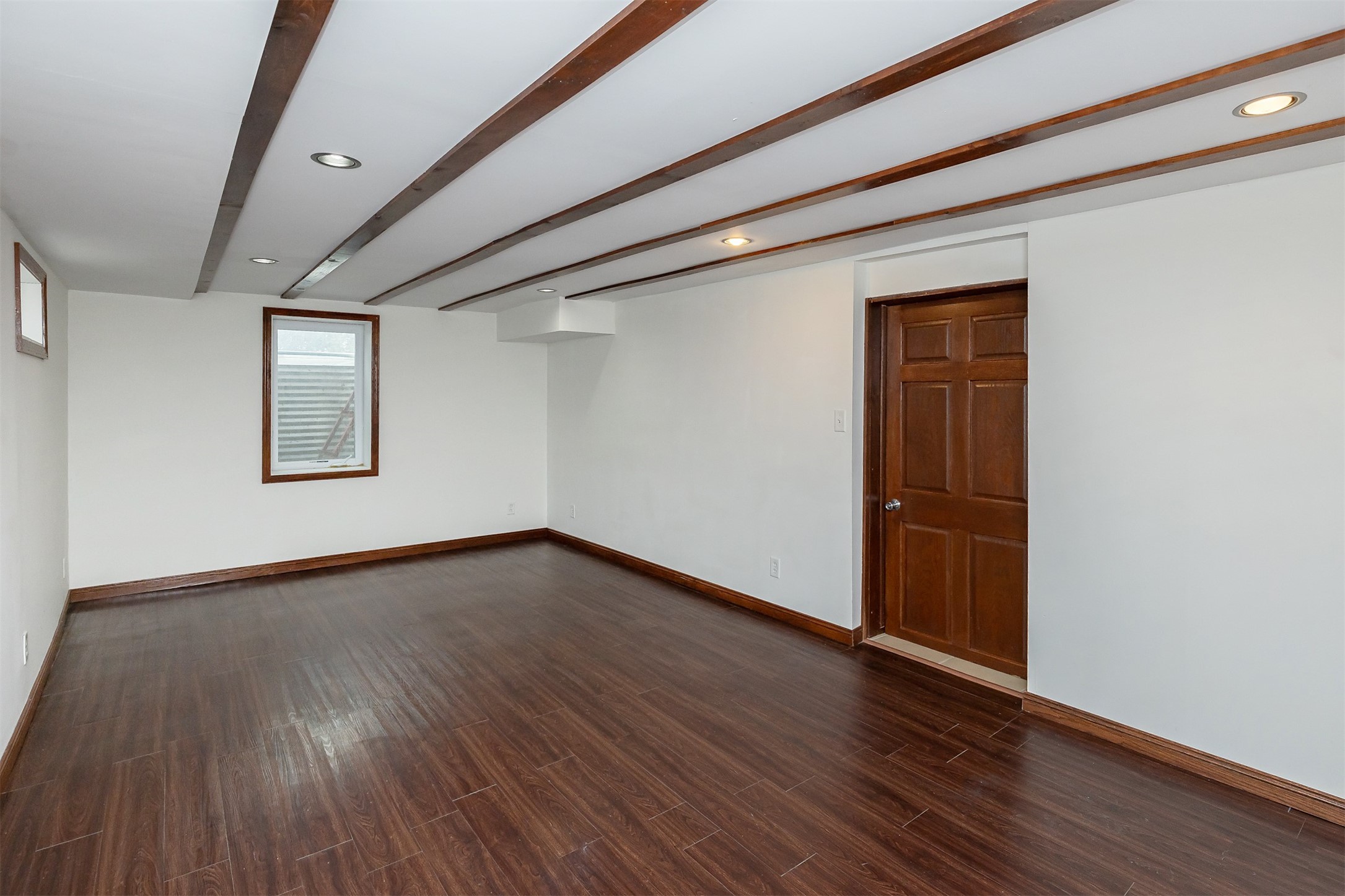 421 E Thornton Avenue Property Photo 19