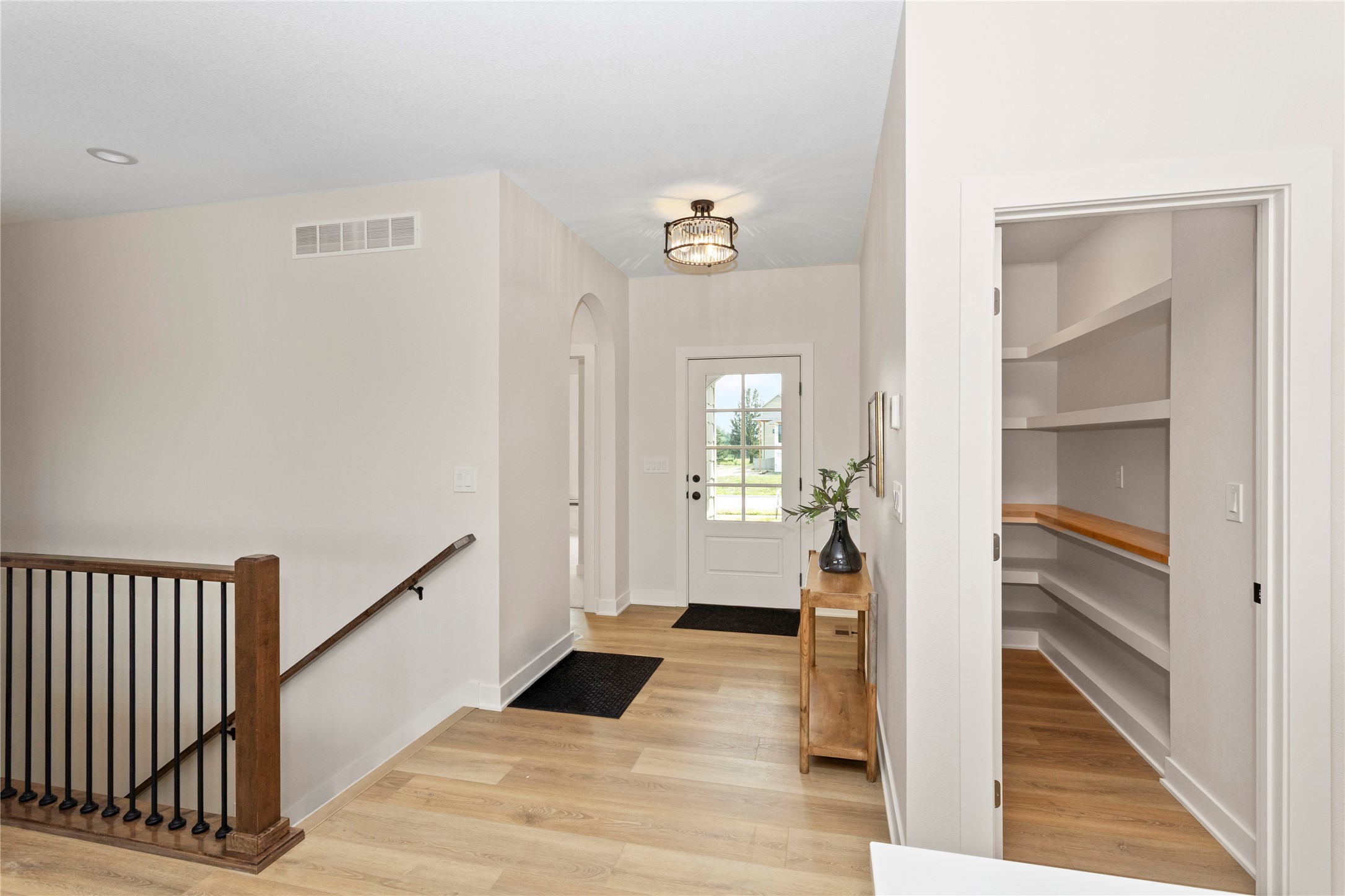 17425 Oakwood Drive Property Photo 27