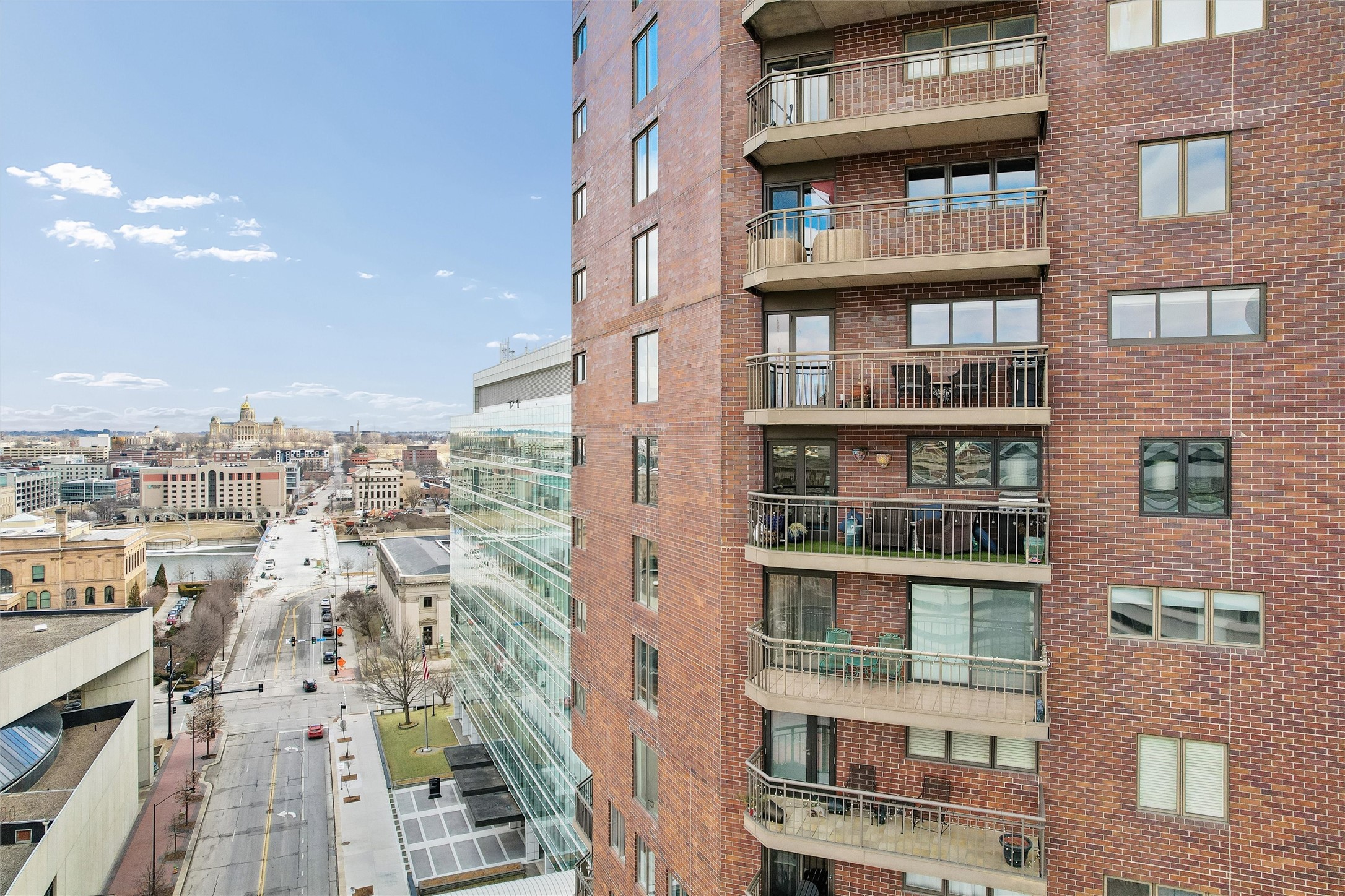 300 Walnut Street 1509 Property Photo 1