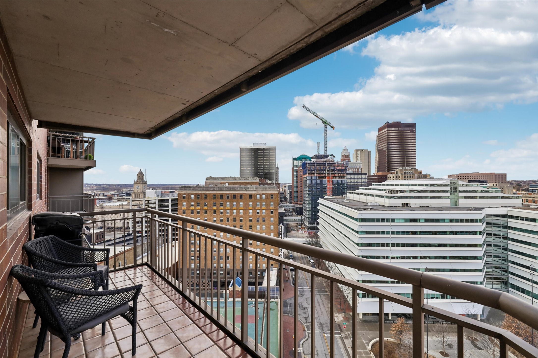 300 Walnut Street 1509 Property Photo 28