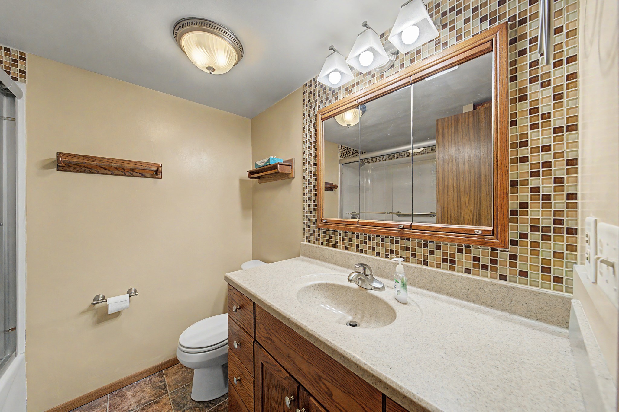 8028 Ne 46th Avenue Property Photo 19