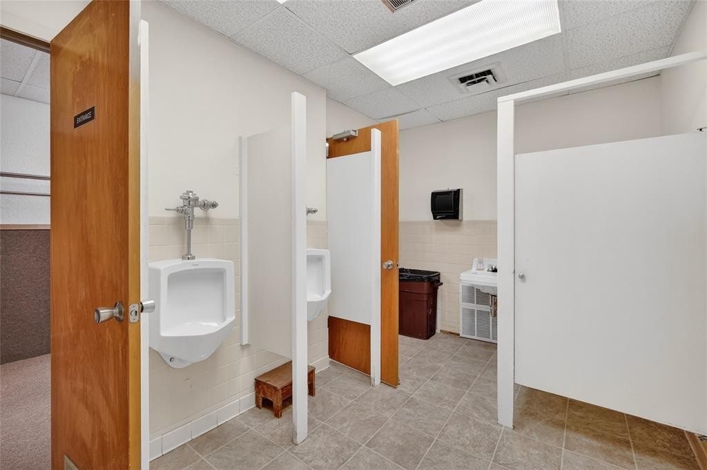 3023 E 29th Street Property Photo 20
