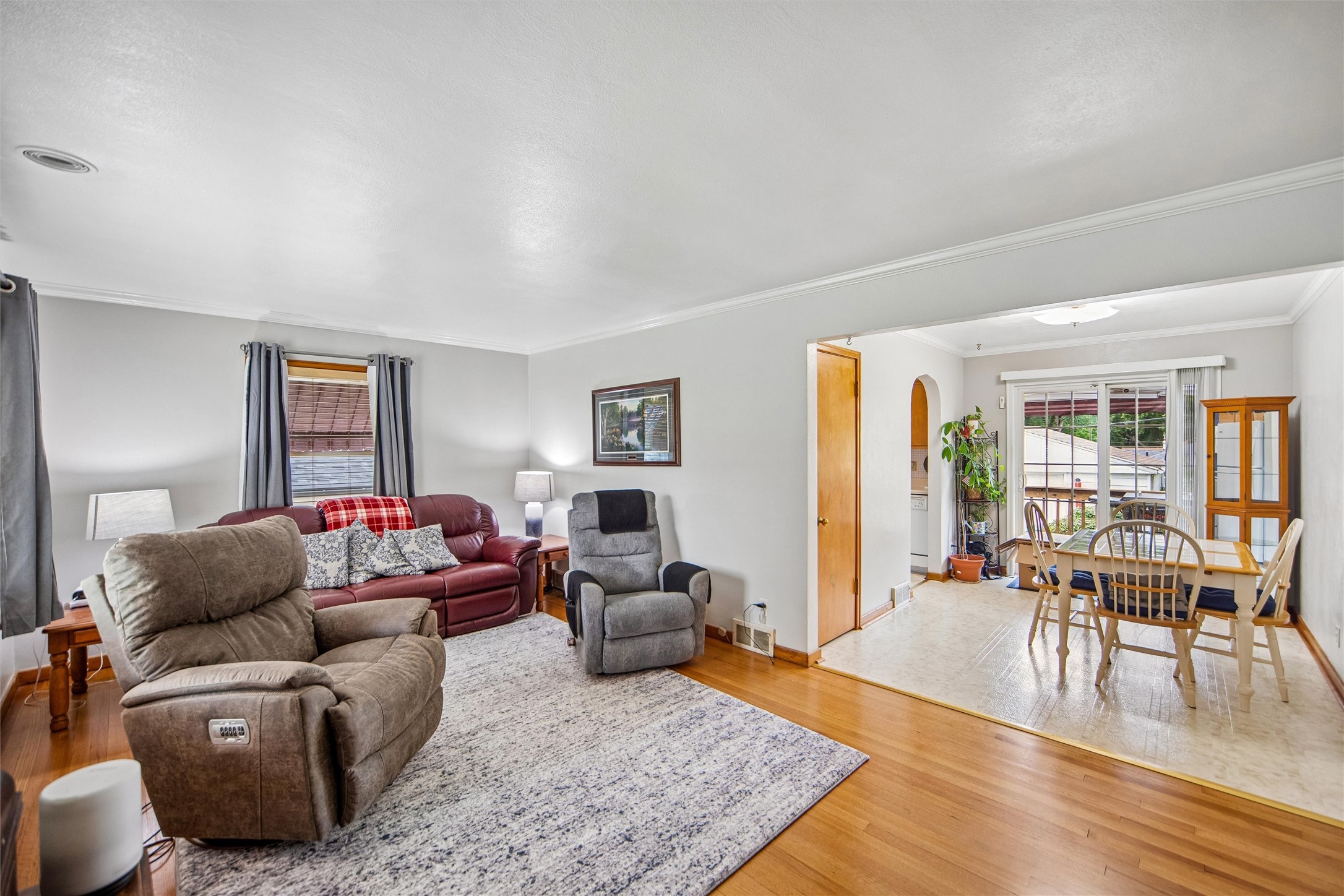 4120 9th Street Property Photo 4