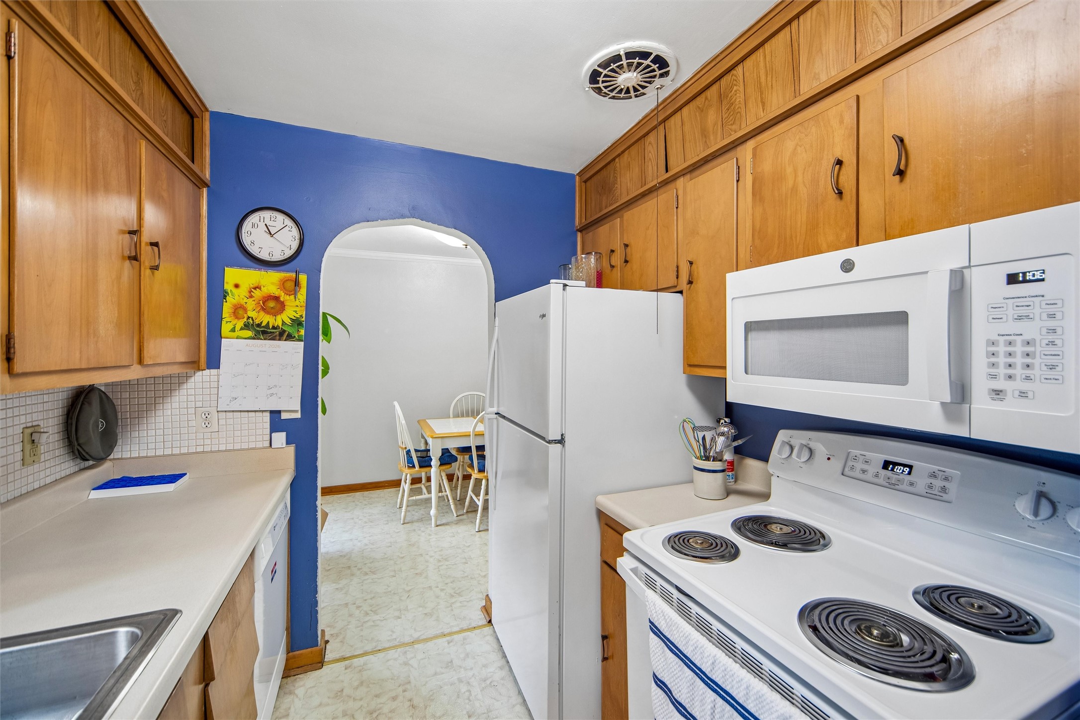 4120 9th Street Property Photo 7
