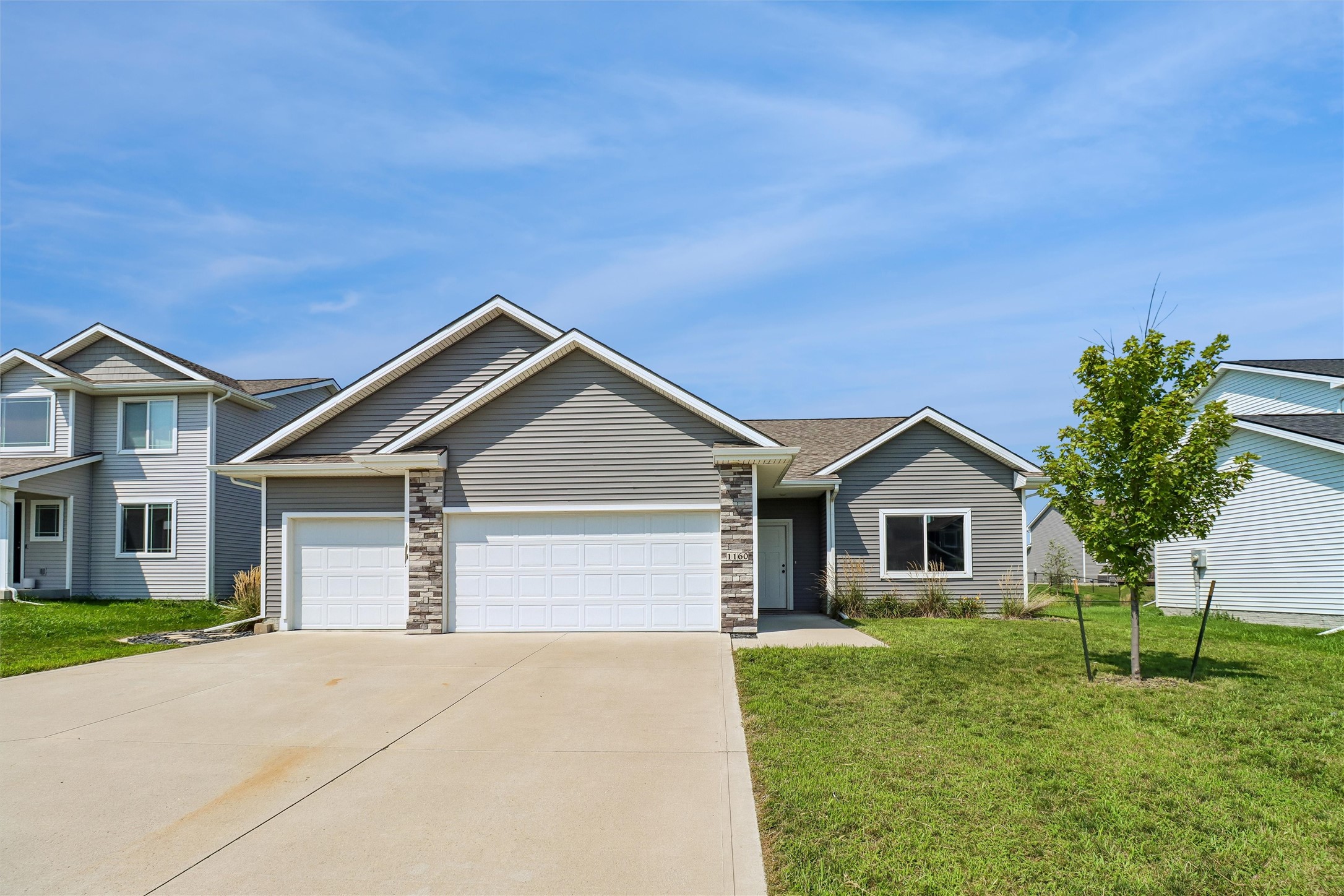 1160 Cedar Street Property Photo 1