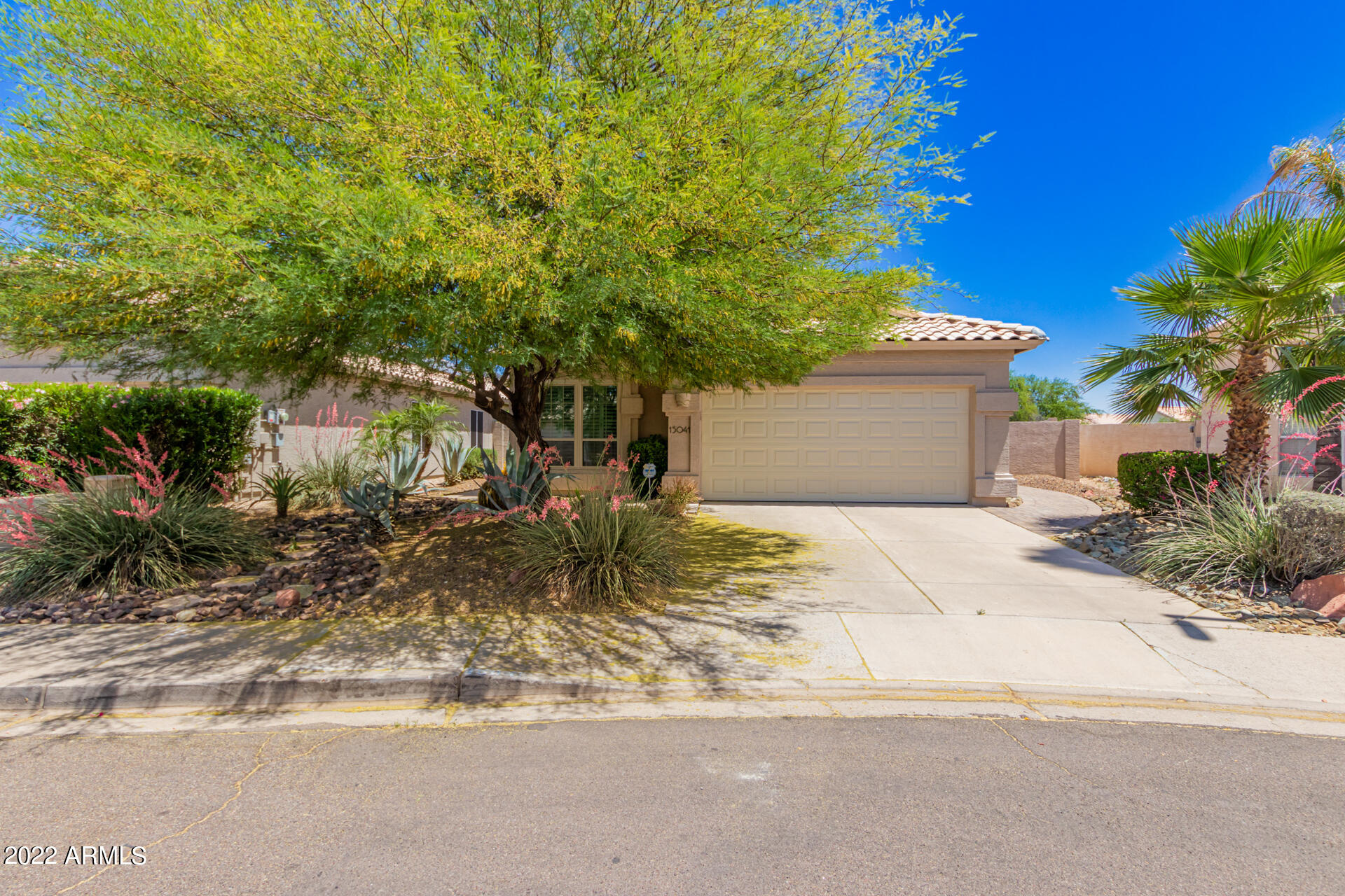 15041 N 93rd Way Property Photo 1