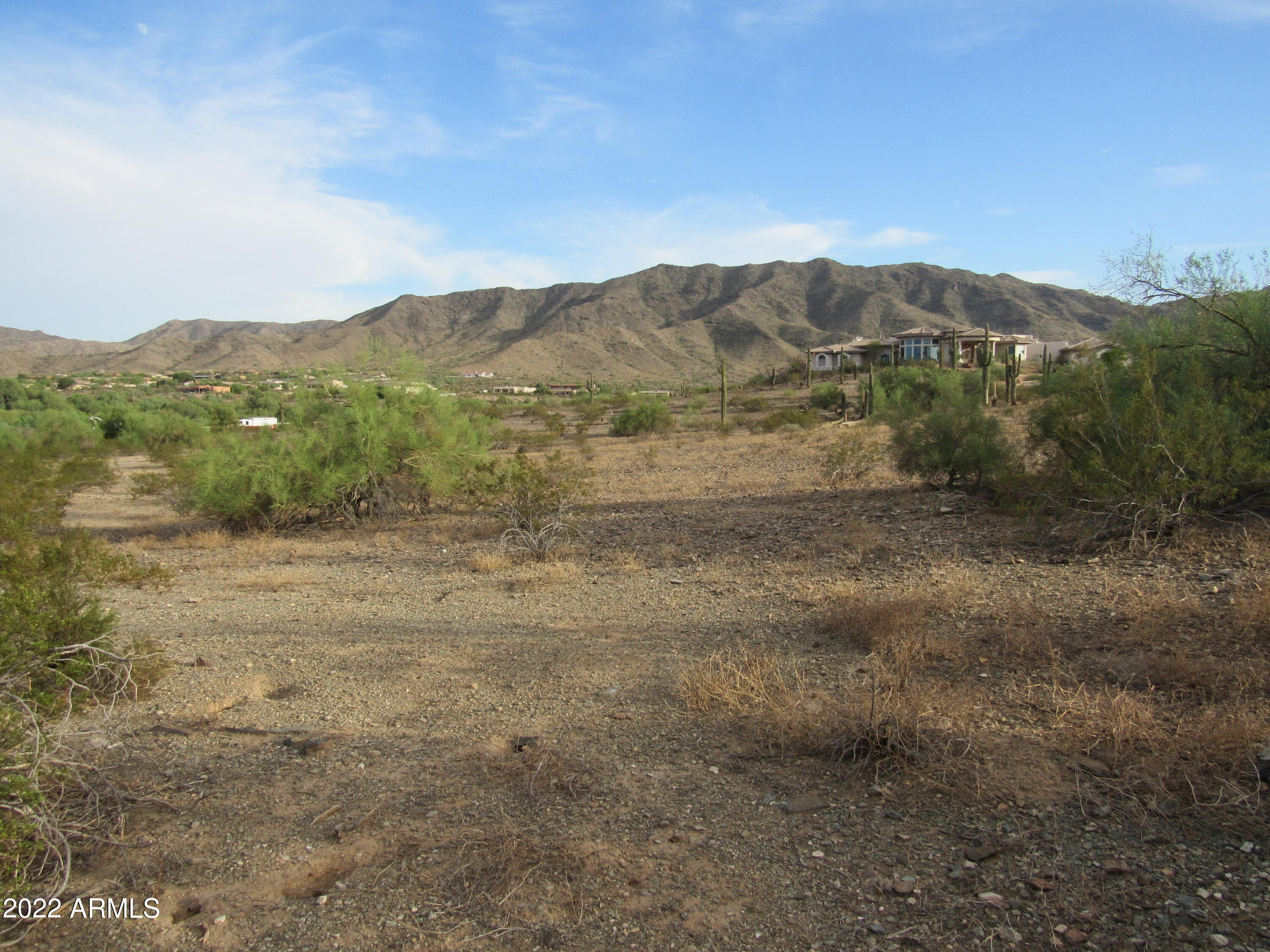 2211 W Dobbins Road Property Photo 17