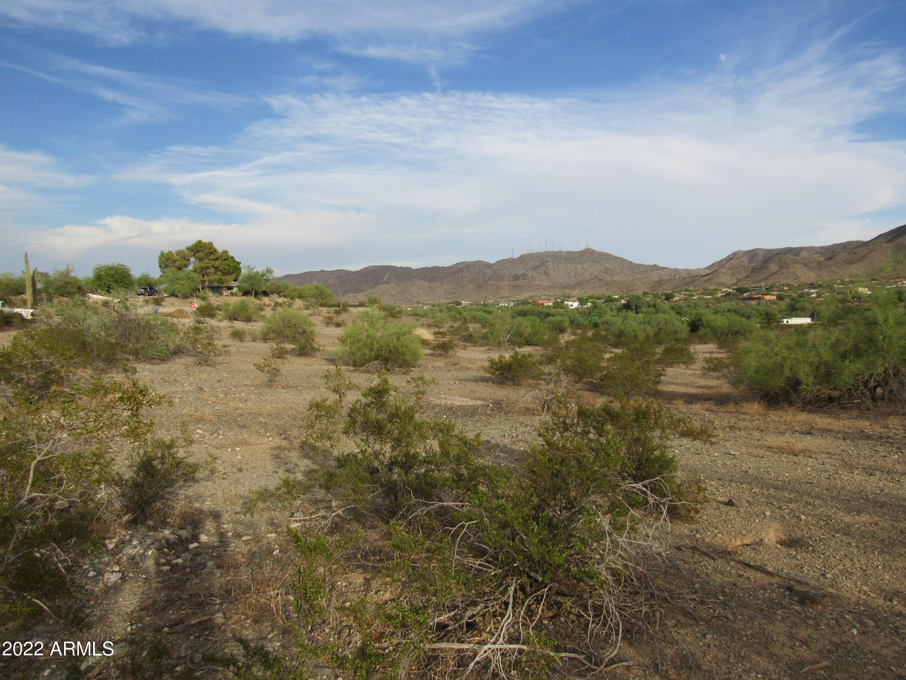 2211 W Dobbins Road Property Photo 18