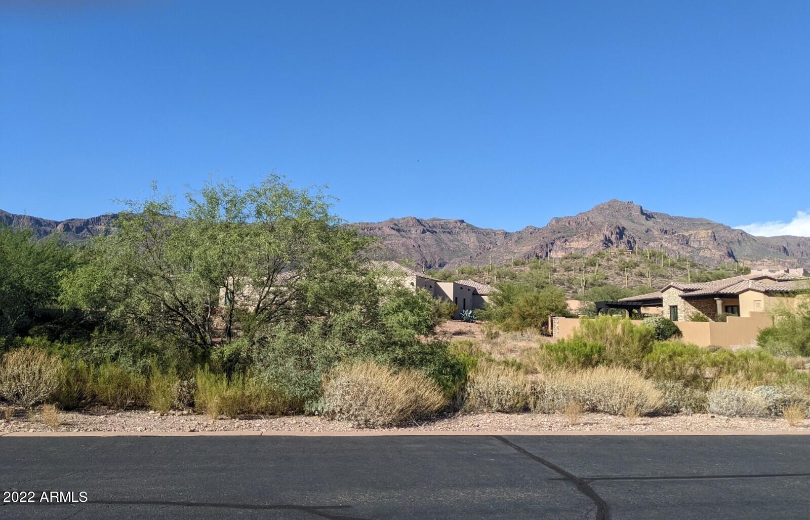 9453 E Thunder Pass Drive Property Photo 4