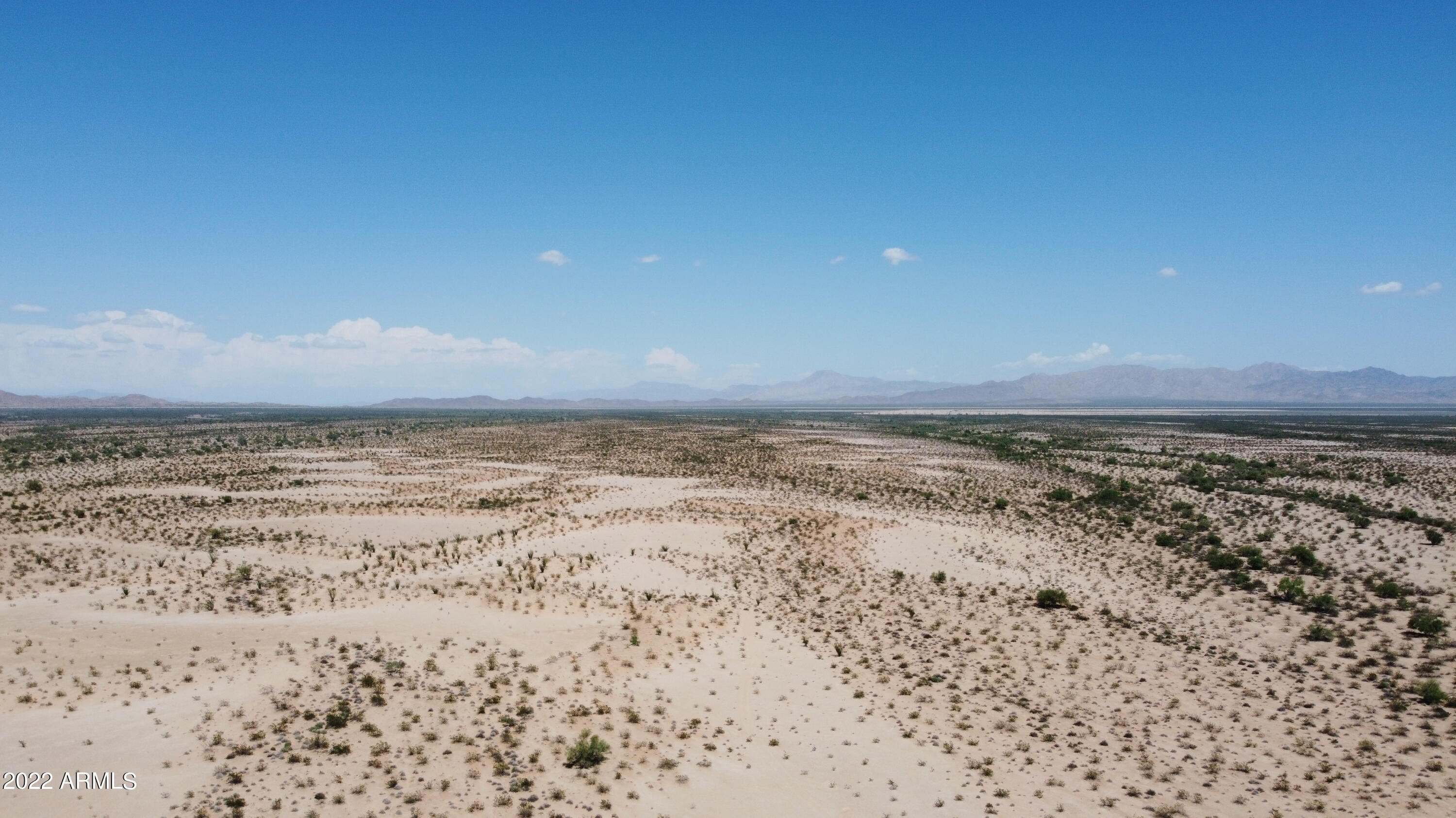 47624 N 74th Street Property Photo 18