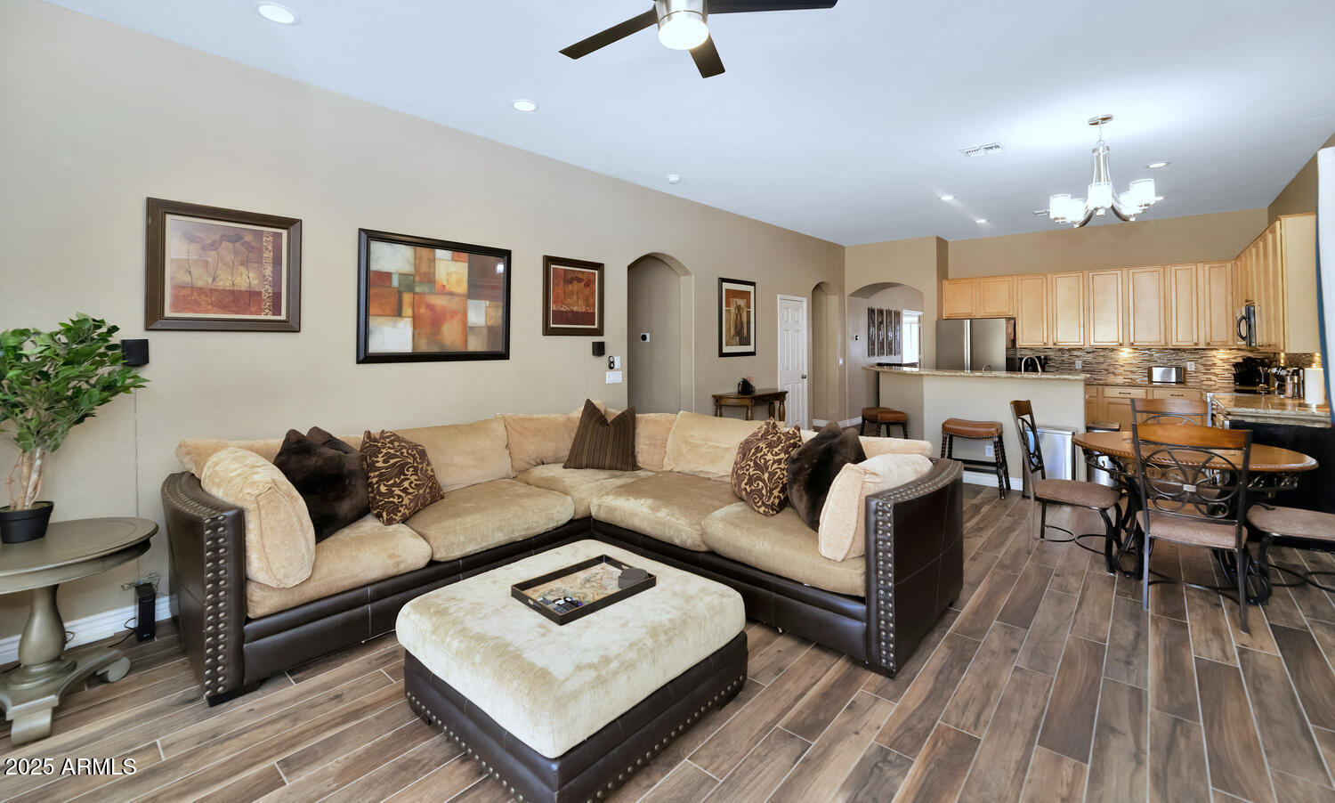 540 N Scott Drive Property Photo 12