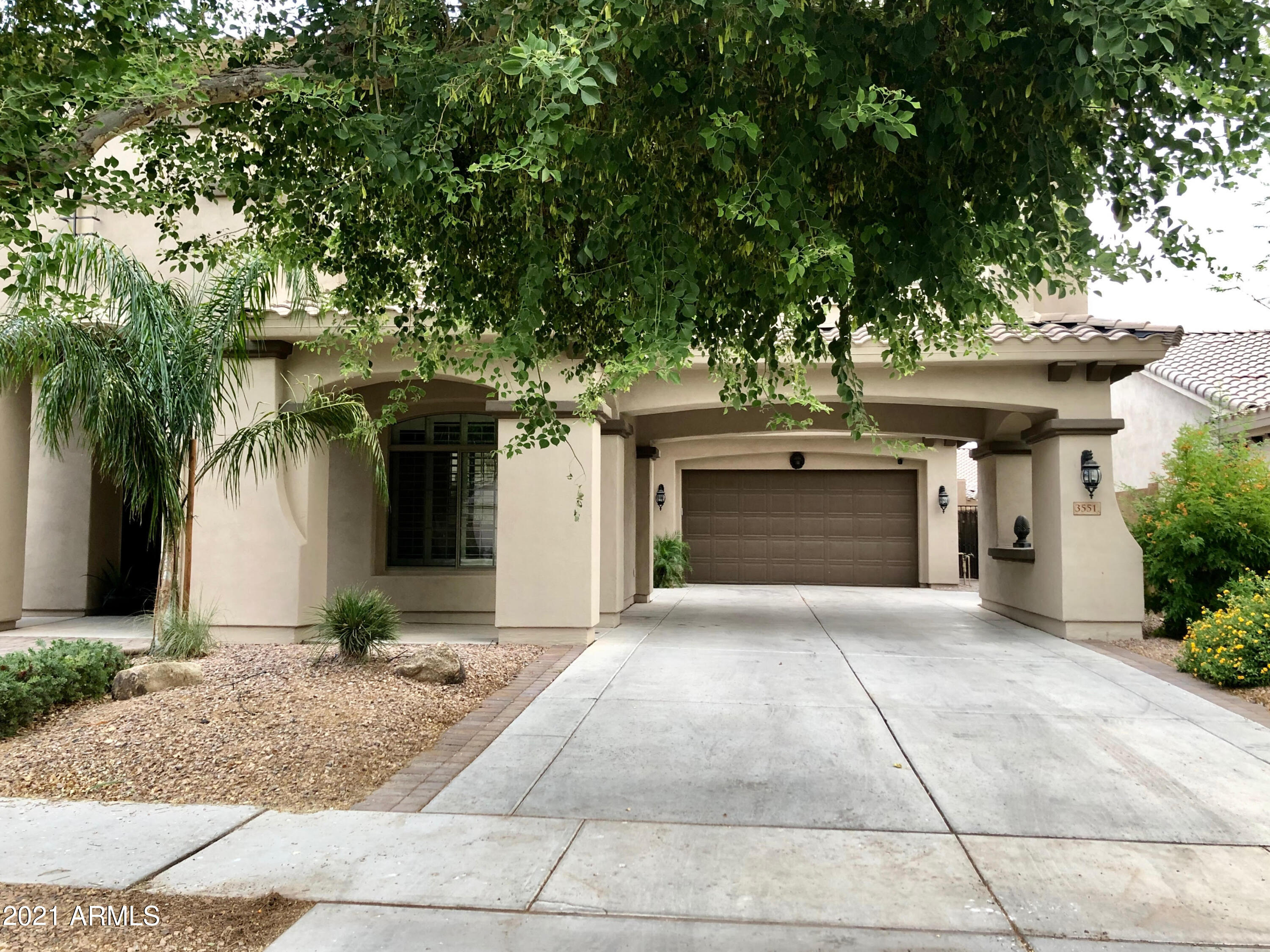 3551 S Sterling Court Property Photo 3