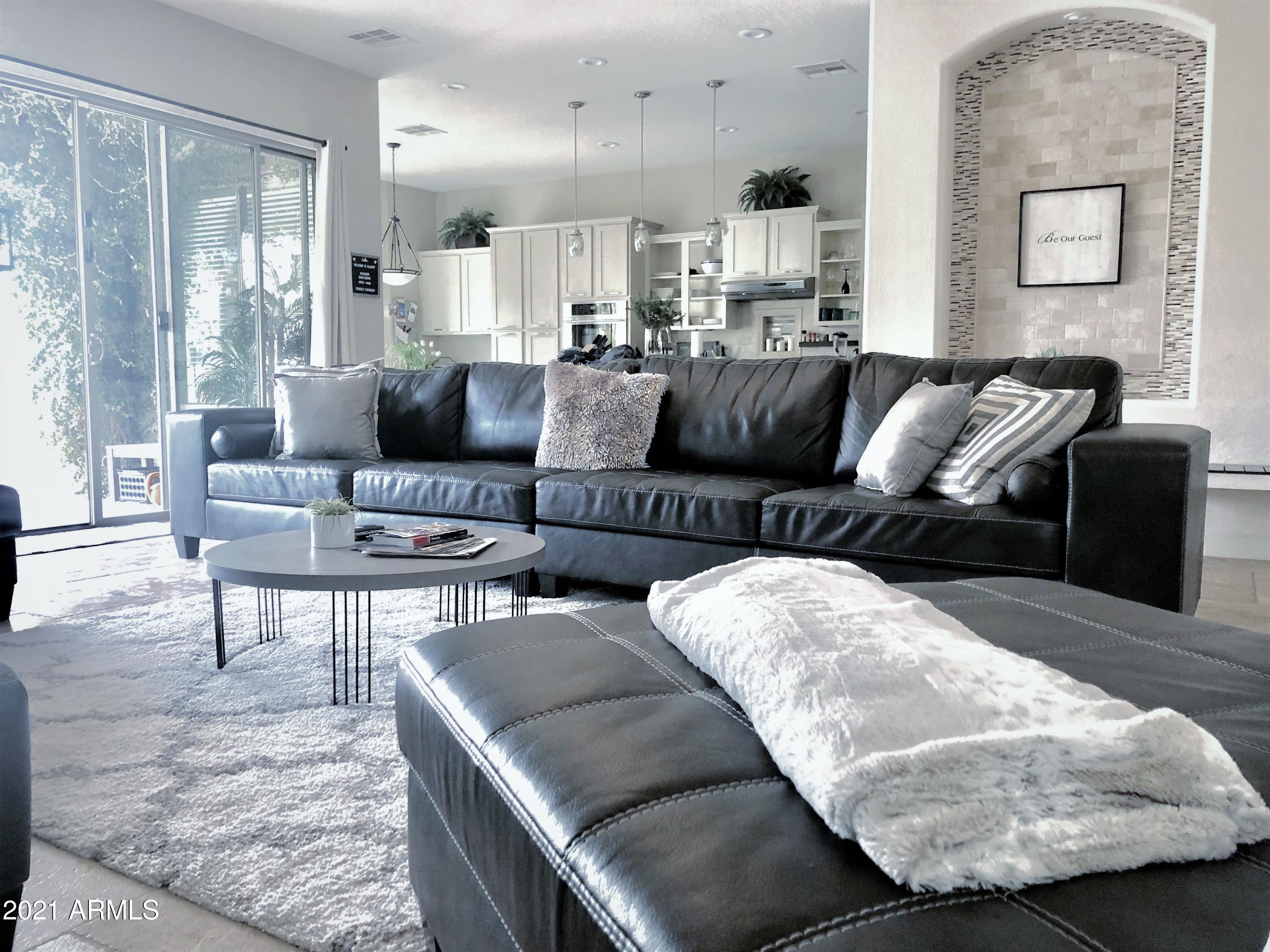 3551 S Sterling Court Property Photo 6