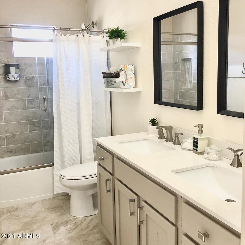 3551 S Sterling Court Property Photo 24