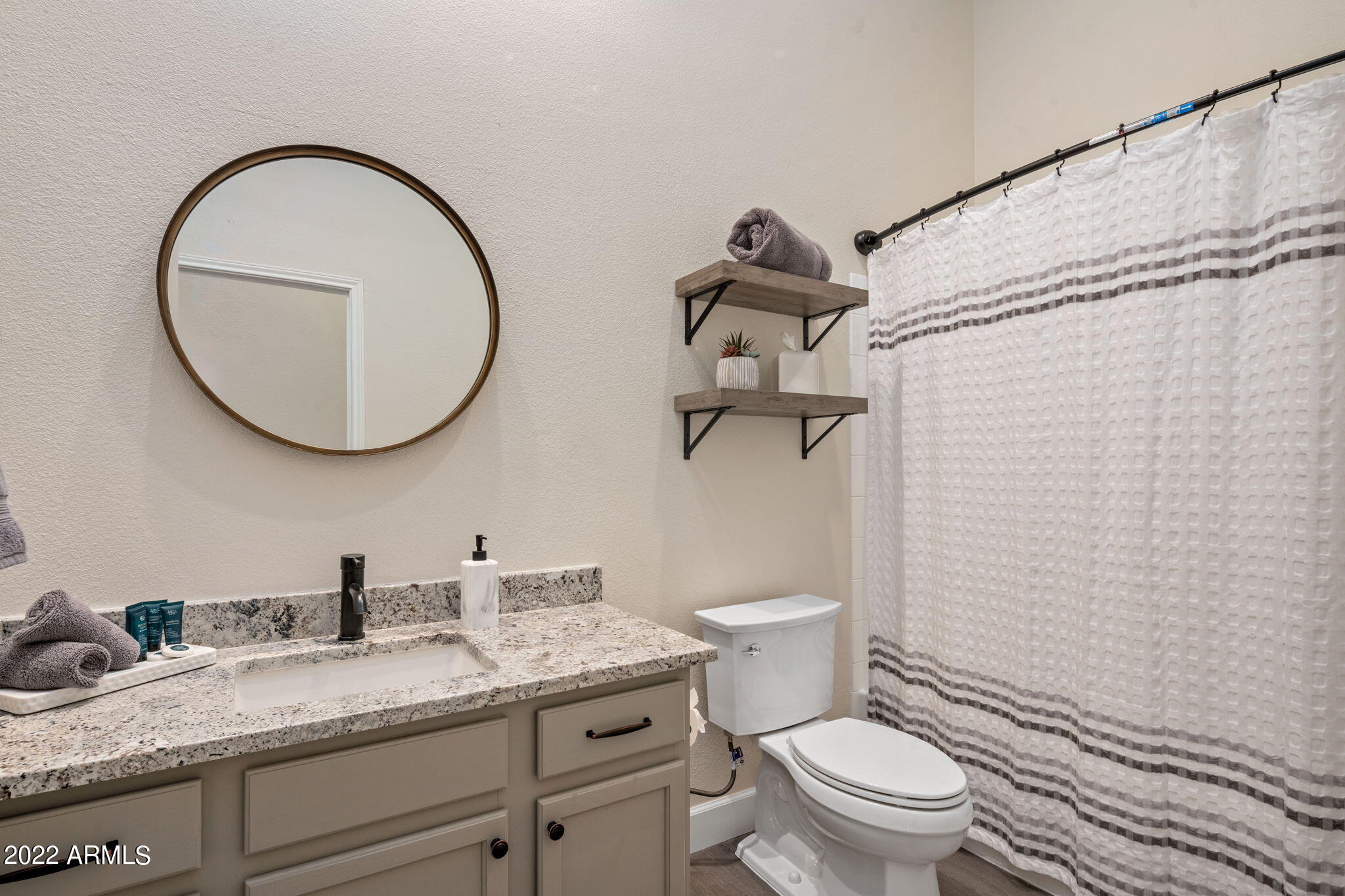 8245 E Bell Road Property Photo 30