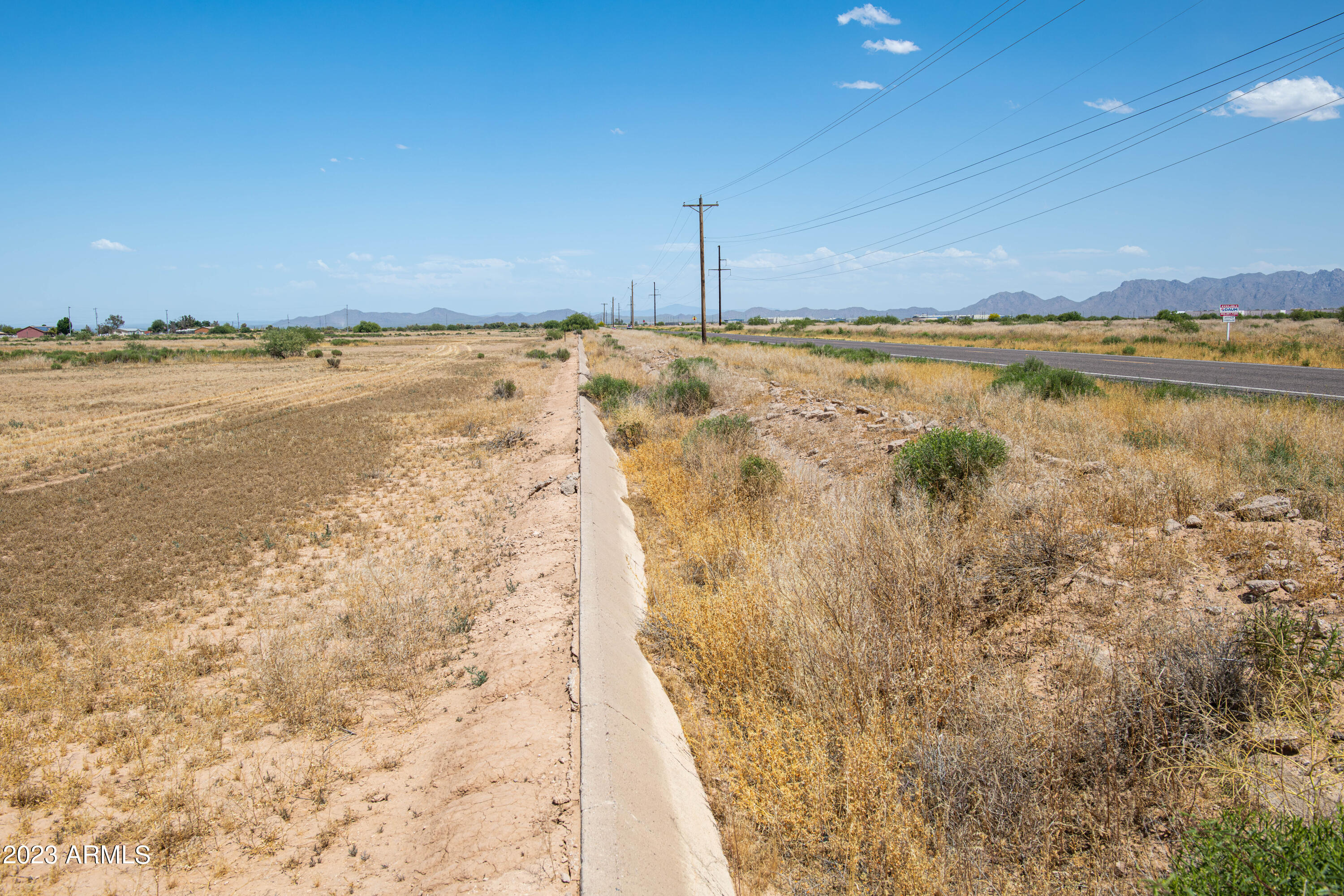 1802 E Hanna Road Property Photo 4