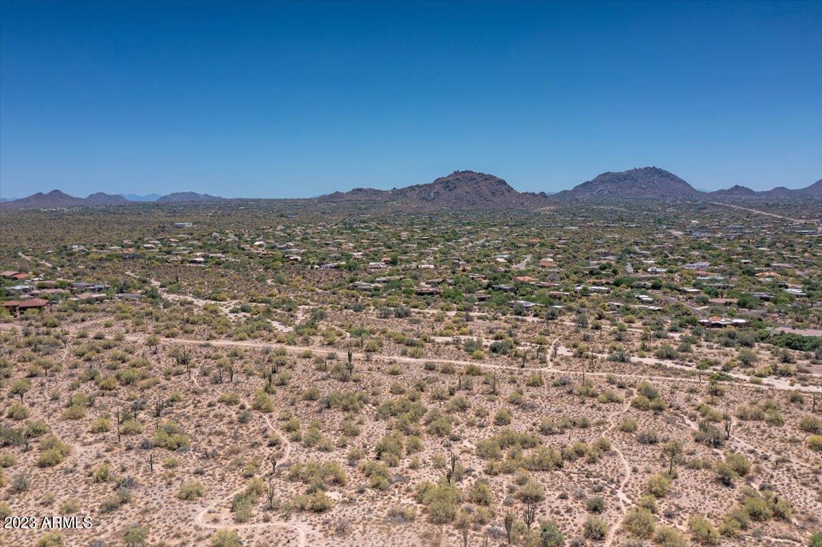 26035 N Hayden Road Property Photo 7