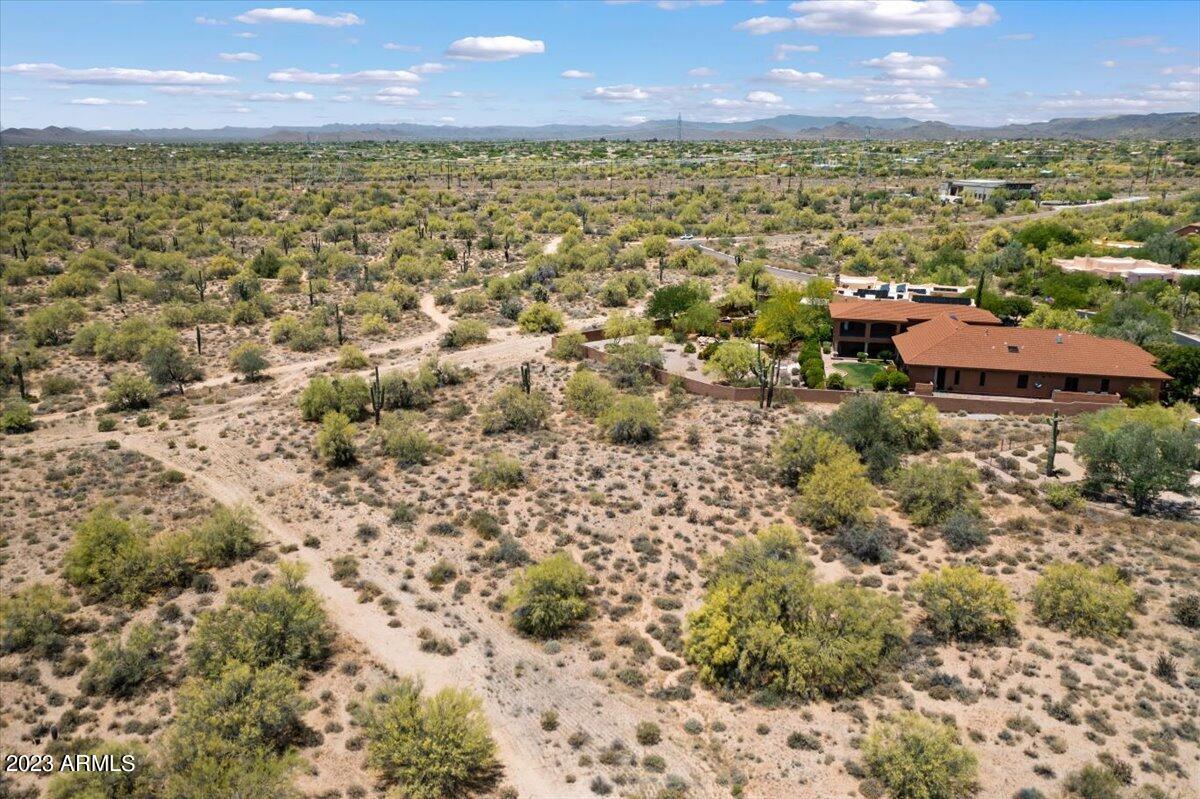 26035 N Hayden Road Property Photo 9