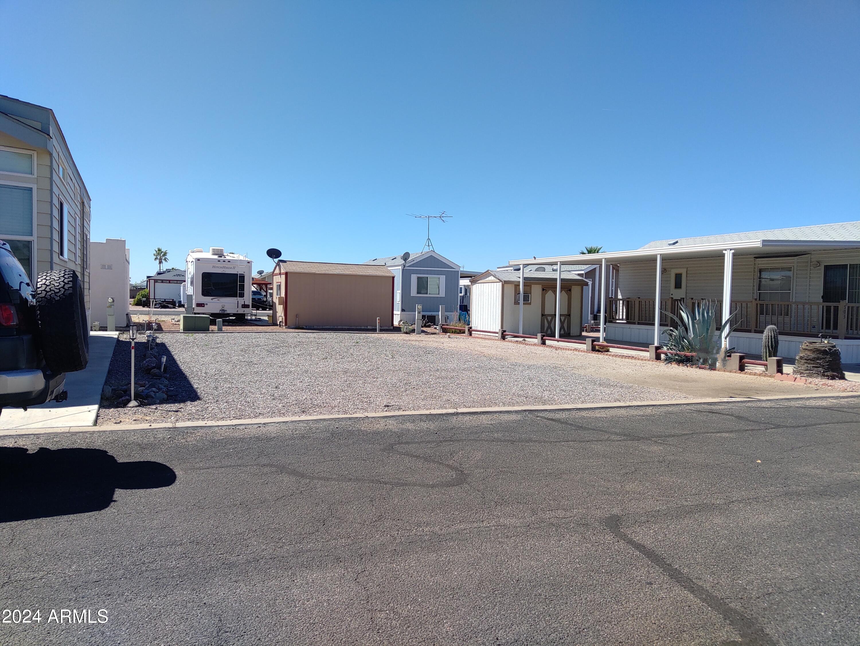 505 E Fiesta Del Sol Avenue Property Photo