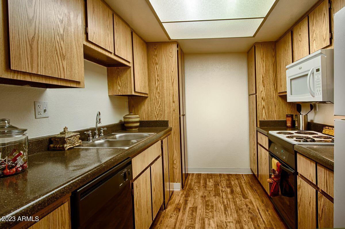 15425 N Tatum Boulevard Property Photo 3
