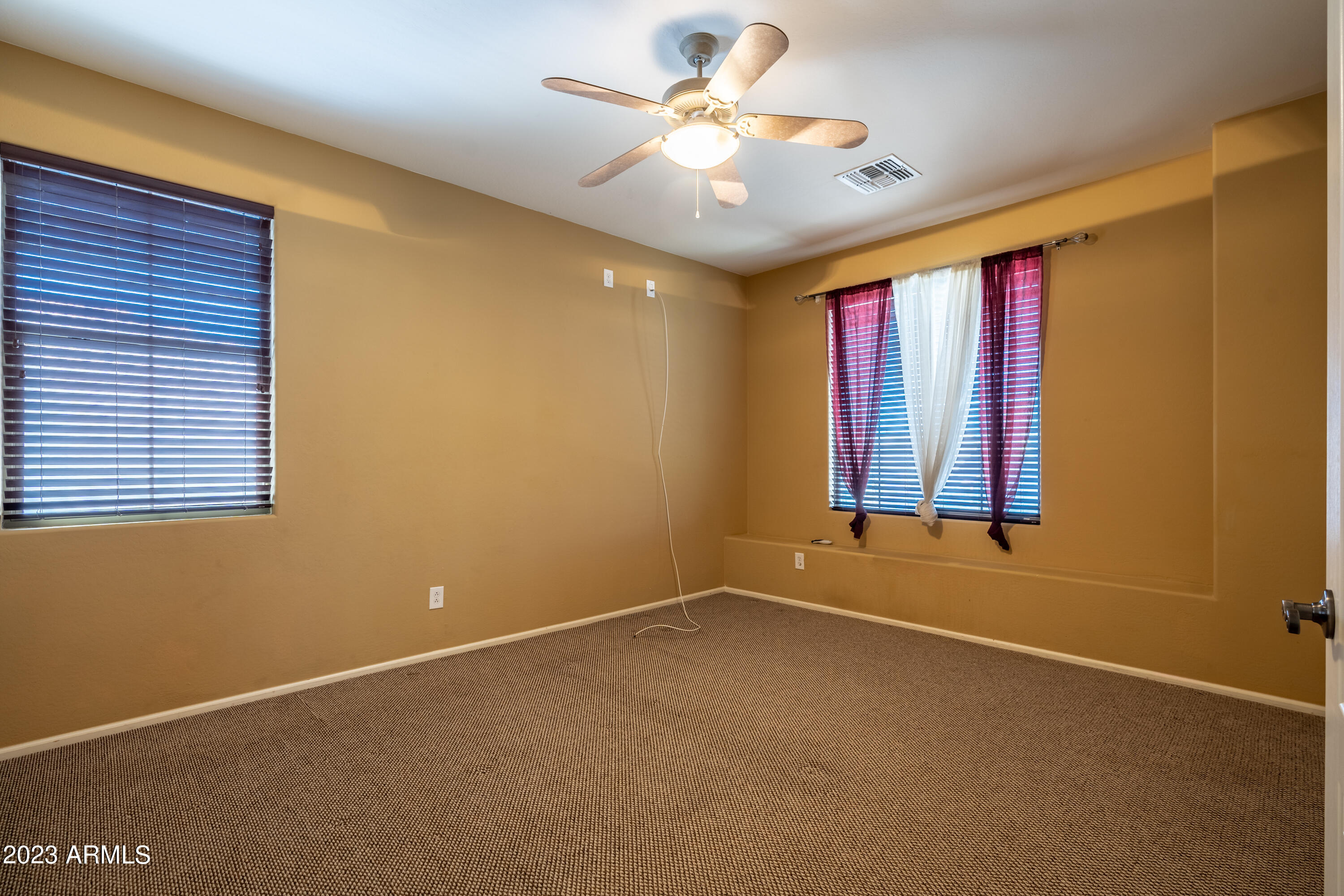 1327 E Judi Drive Property Photo 24