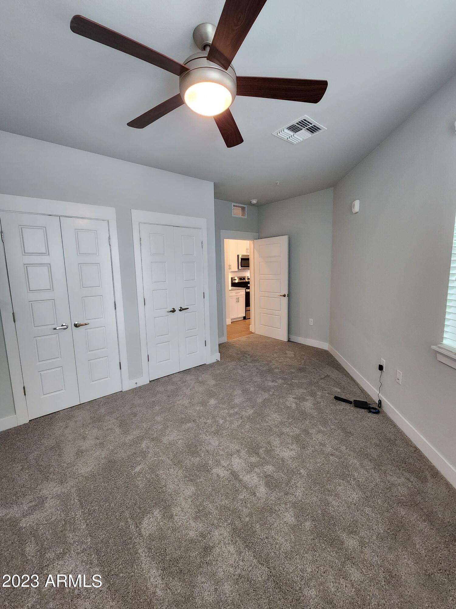 10529 E Hampton Avenue Property Photo 8