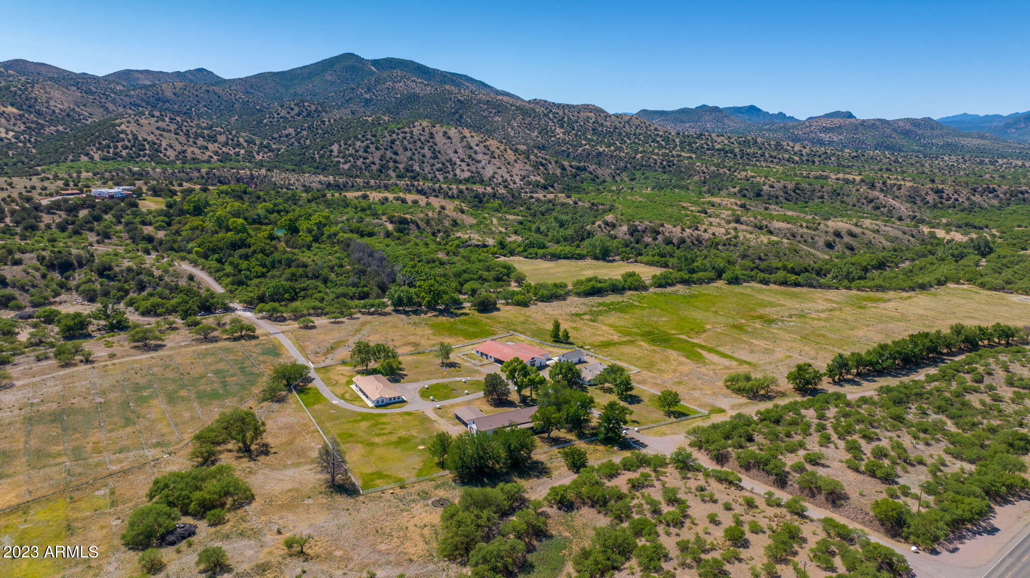 2671 Highway 82 Property Photo 1