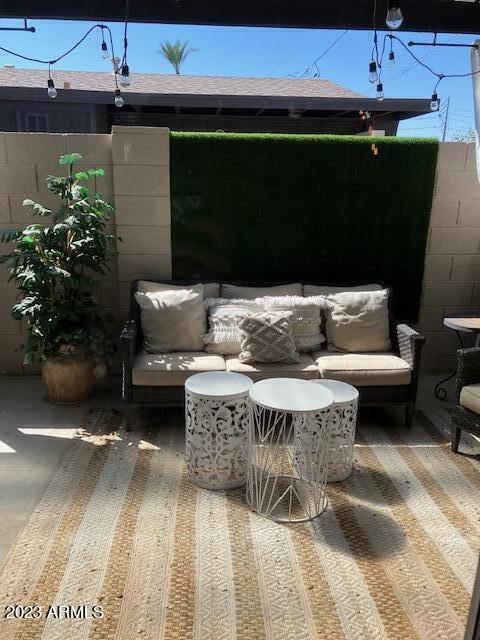 1450 E Bethany Home Rd Road Property Photo 7