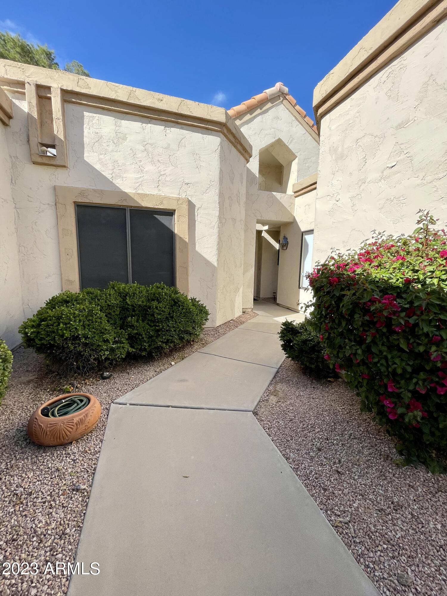 9126 W Kimberly Way Property Photo 1