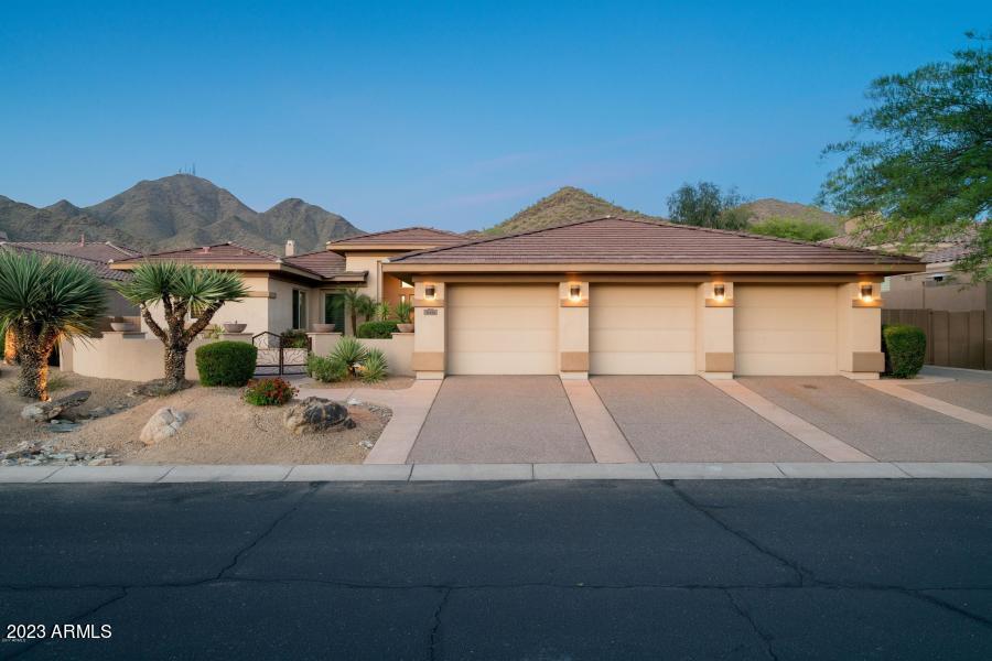 11416 E Autumn Sage Drive Property Photo 1