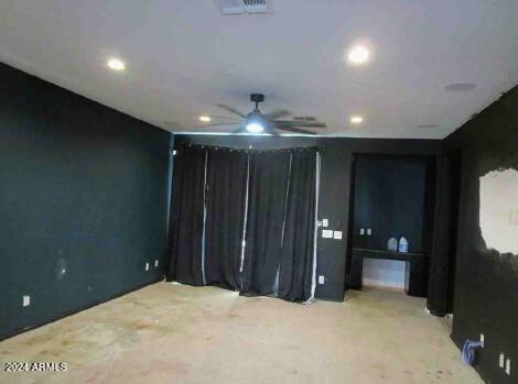 1069 W Elm Avenue Property Photo 3