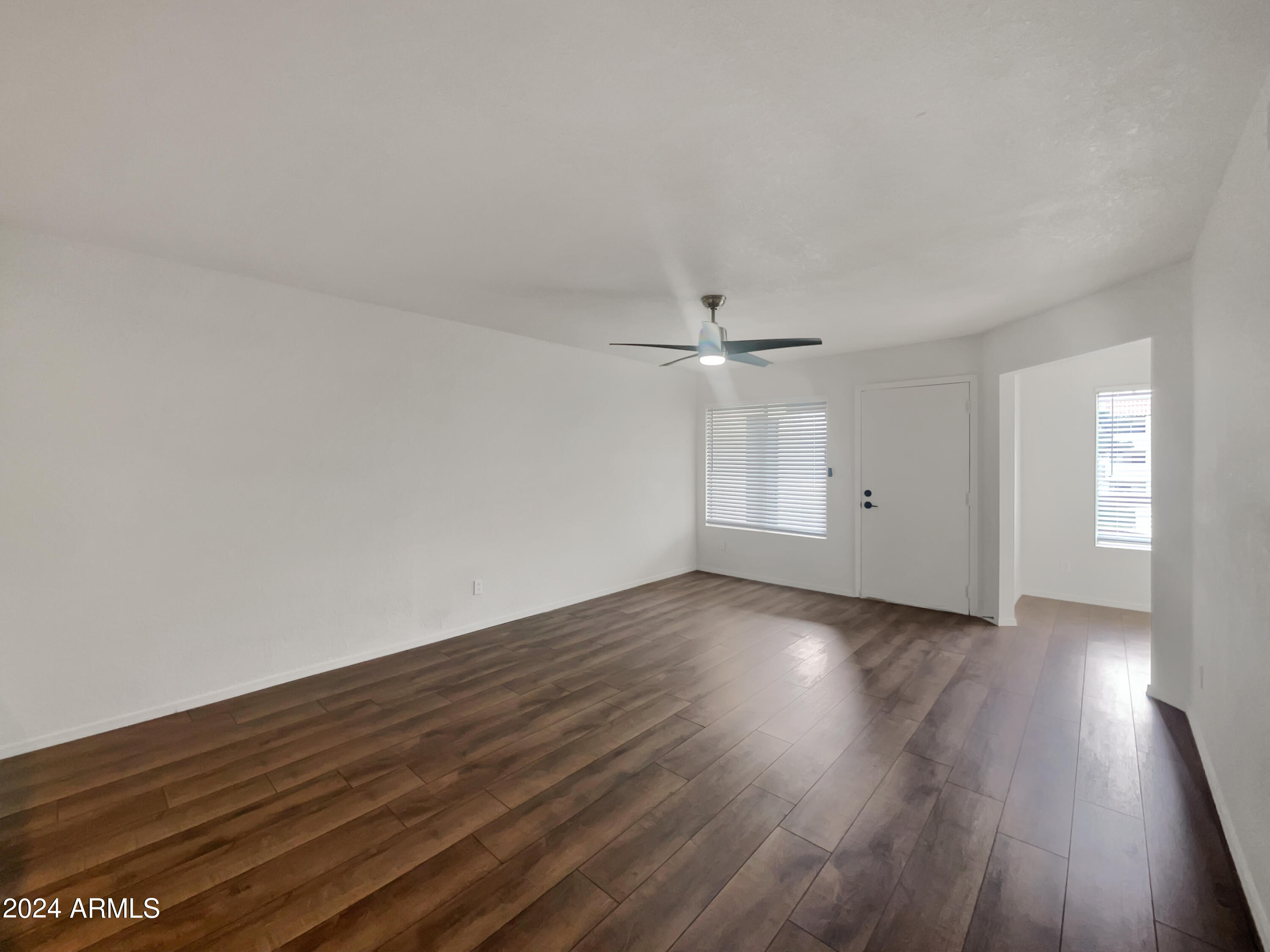 4730 W Northern Avenue Property Photo 3